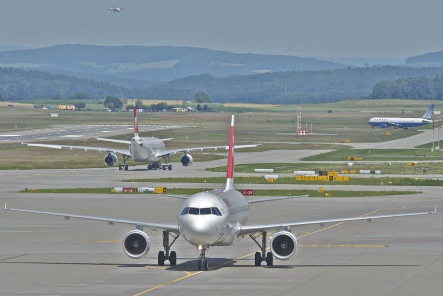 Swiss Airbus A320-214; HB-JLQ@ZRH;15.06.2012 656cg (7189921761)