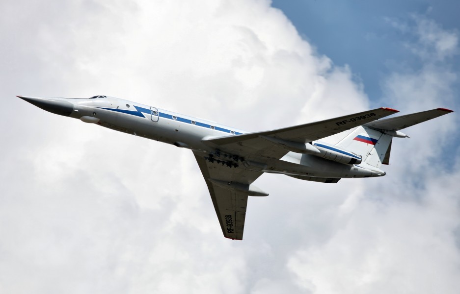 Tupolev Tu-134UBK in flight (2)