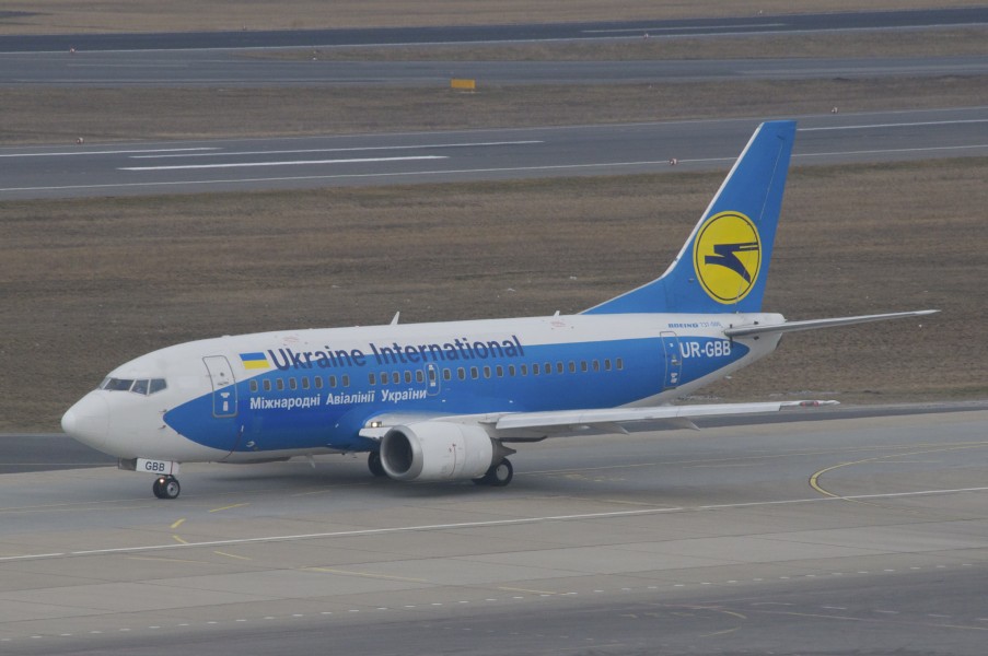 Ukraine International Airlines Boeing 737-500; UR-GBB@TXL;08.04.2013 700bp (8645157312)