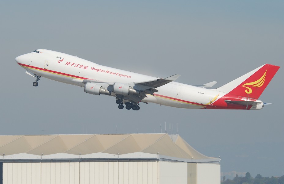 Yangtze River Express Boeing 747-400F; B-2431@LAX;10.10.2011 622kp (6482457591)