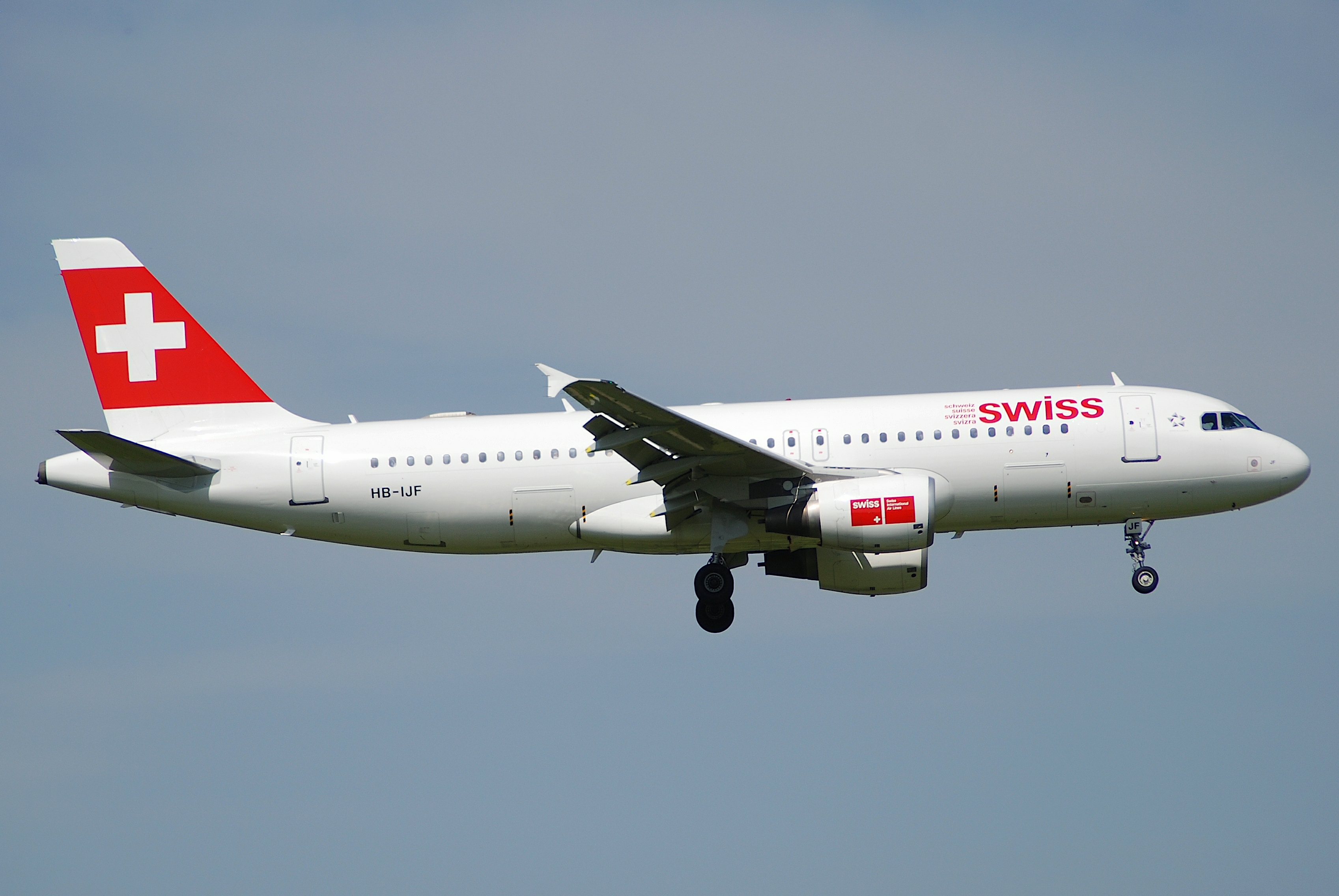Swiss Airbus A320-214; HB-IJF@ZRH;22.05.2007 469dm (4291752360)