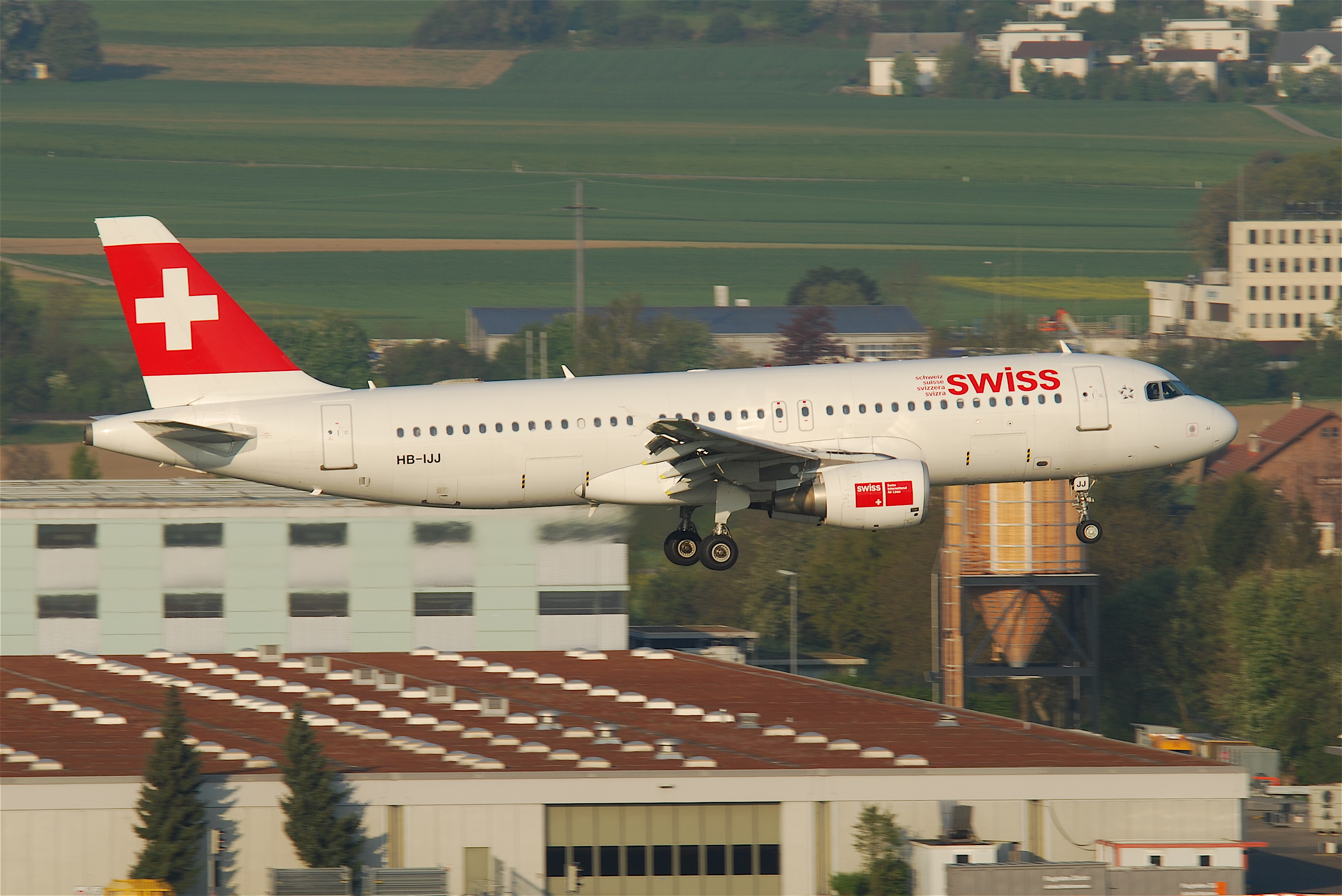 Swiss Airbus A320-214; HB-IJJ@ZRH;16.04.2011 595da (5629436650)