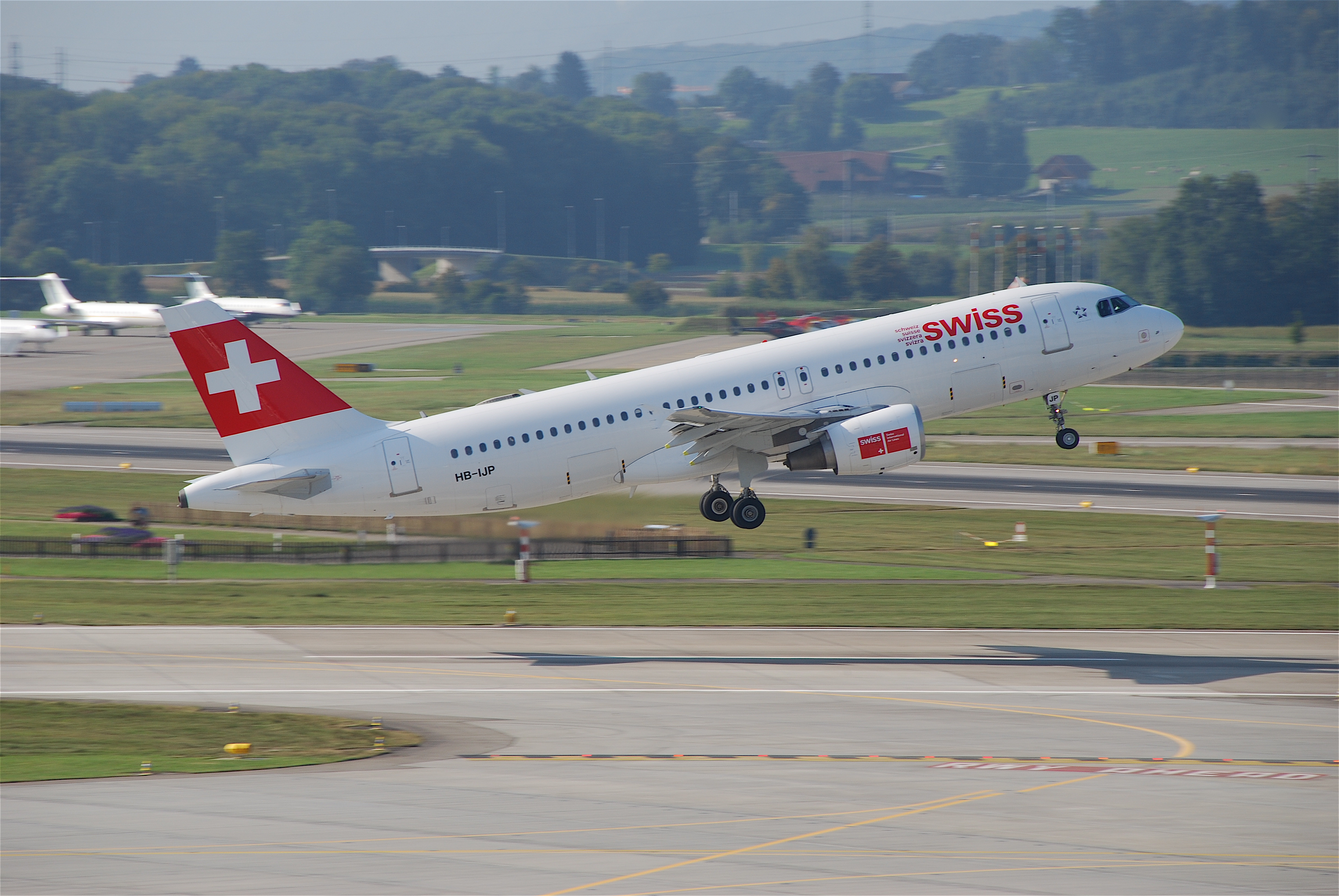Swiss Airbus A320; HB-IJP@ZRH;10.09.2009 555ac (4329445869)