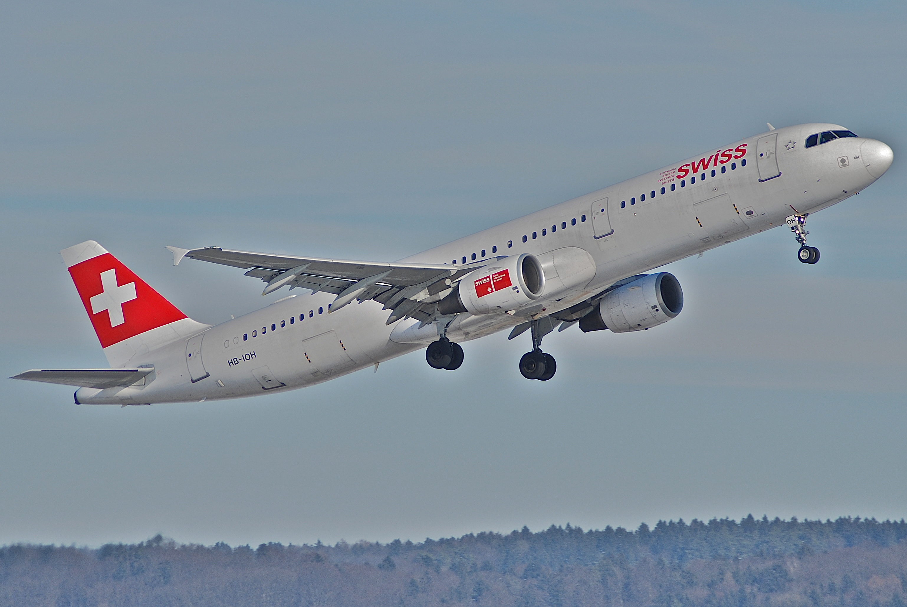 Swiss Airbus A321-111, HB-IOH@ZRH,27.01.2007-449cz - Flickr - Aero Icarus