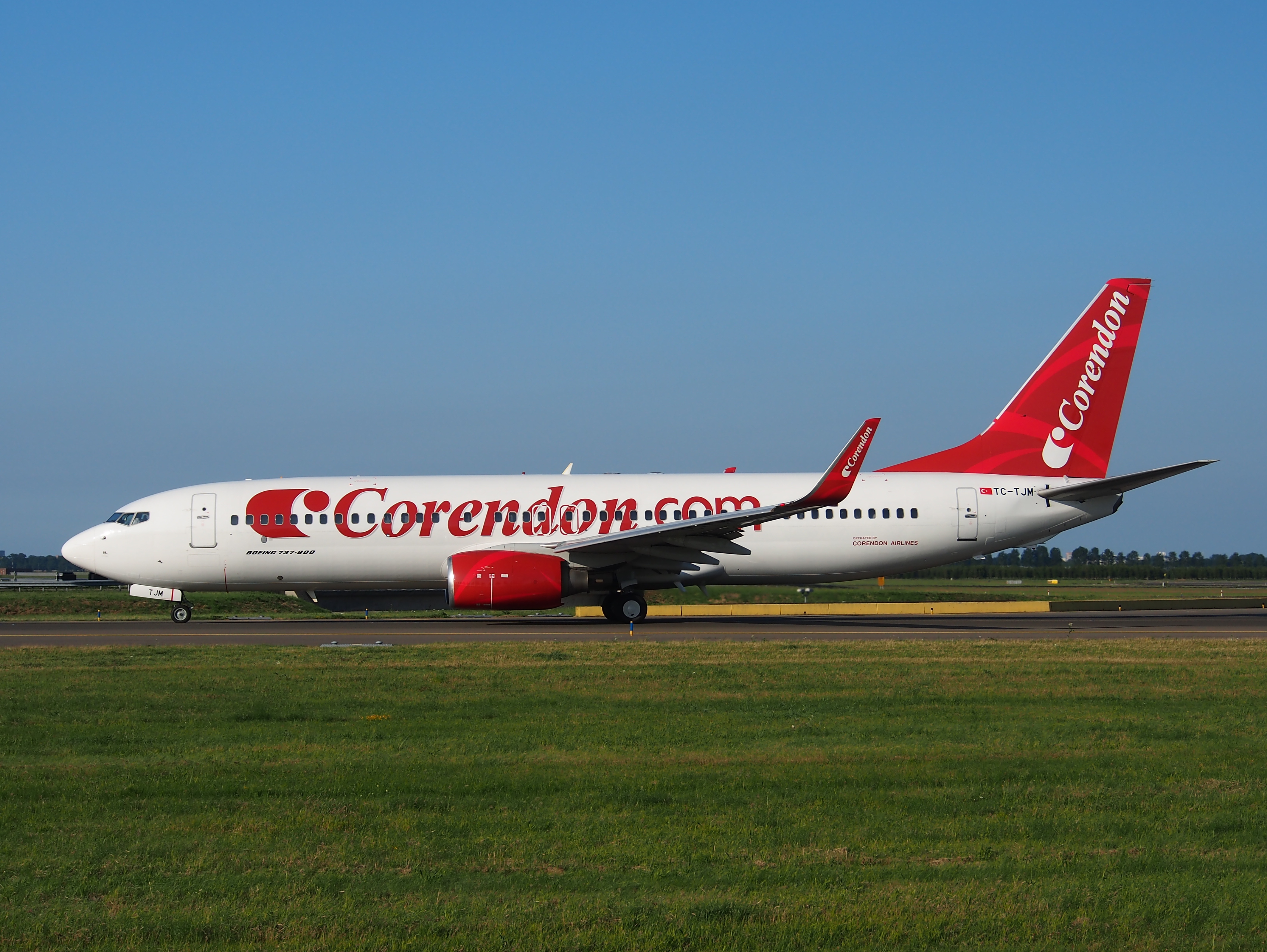 TC-TJJ Corendon Airlines Boeing 737-8S3(WL) - cn 29247 taxiing 18july2013 pic-002