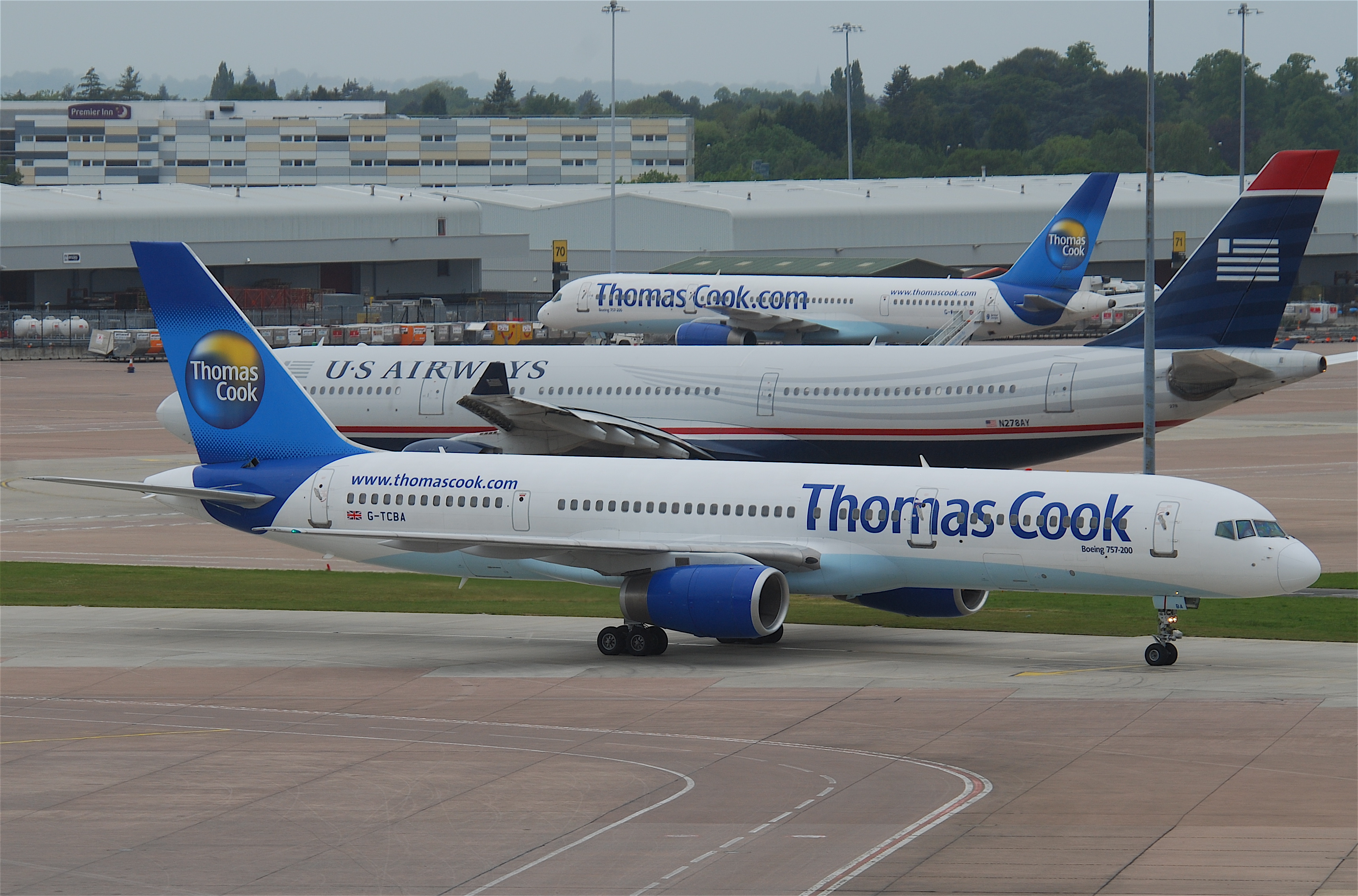 Thomas Cook Airlines Boeing 757-28A; G-TCBA@MAN;15.05.2011 597dg (5740586549)