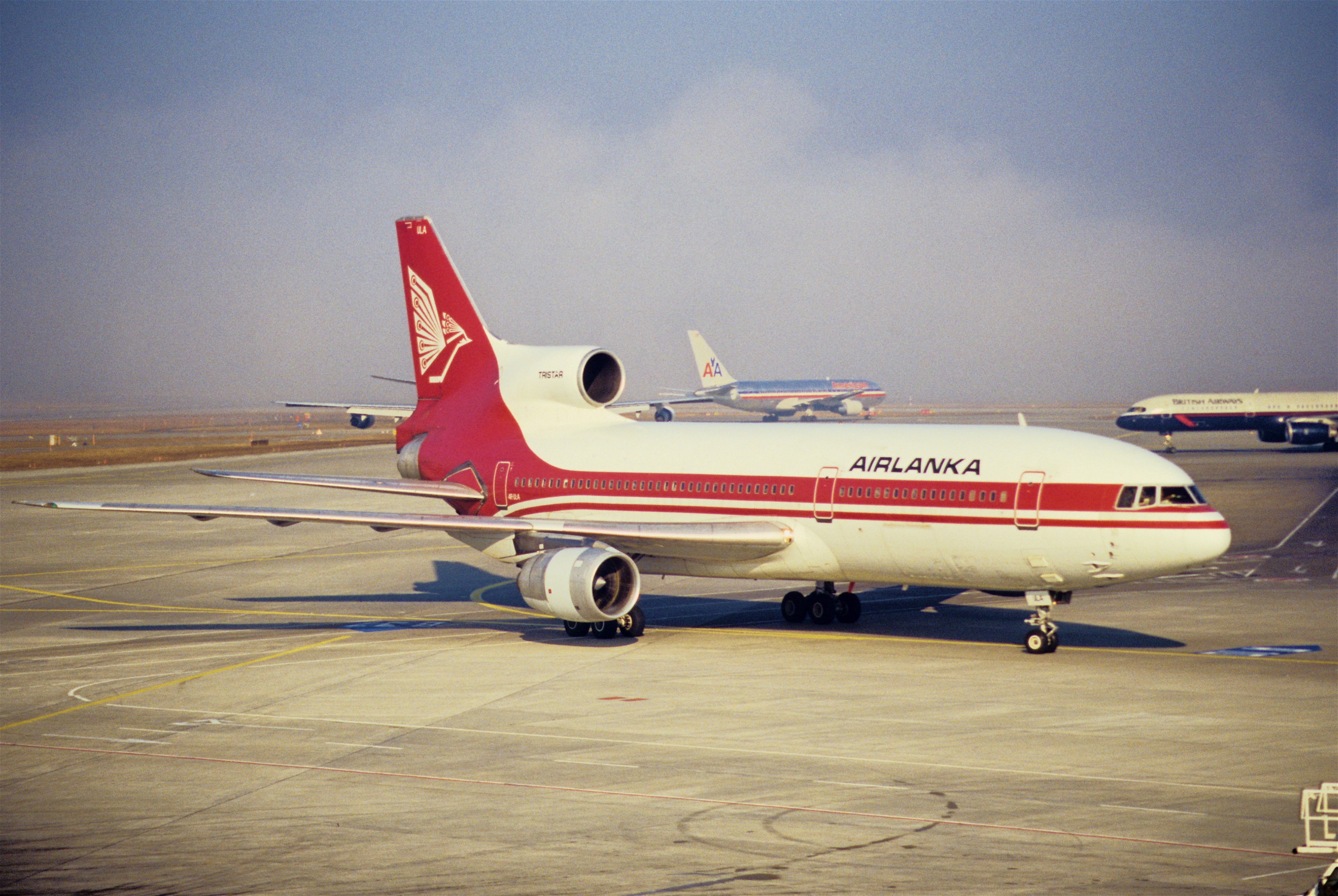 14af - Airlanka Lockheed L-1011TriStar 500; 4R-ULA@ZRH;15.02.1998 (4794860826)