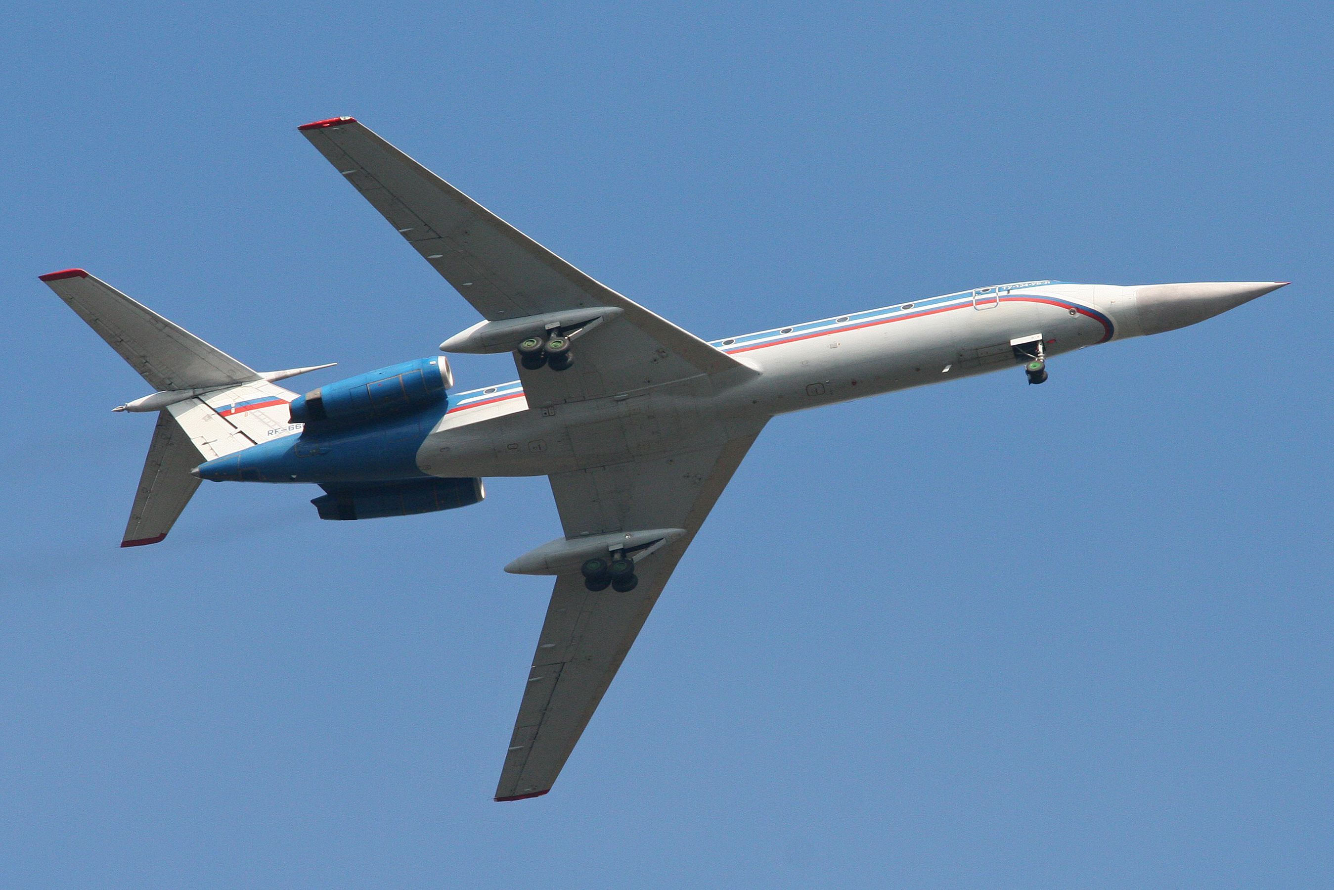 Tupolev Tu-134UBL RF-66049 (8473869959)