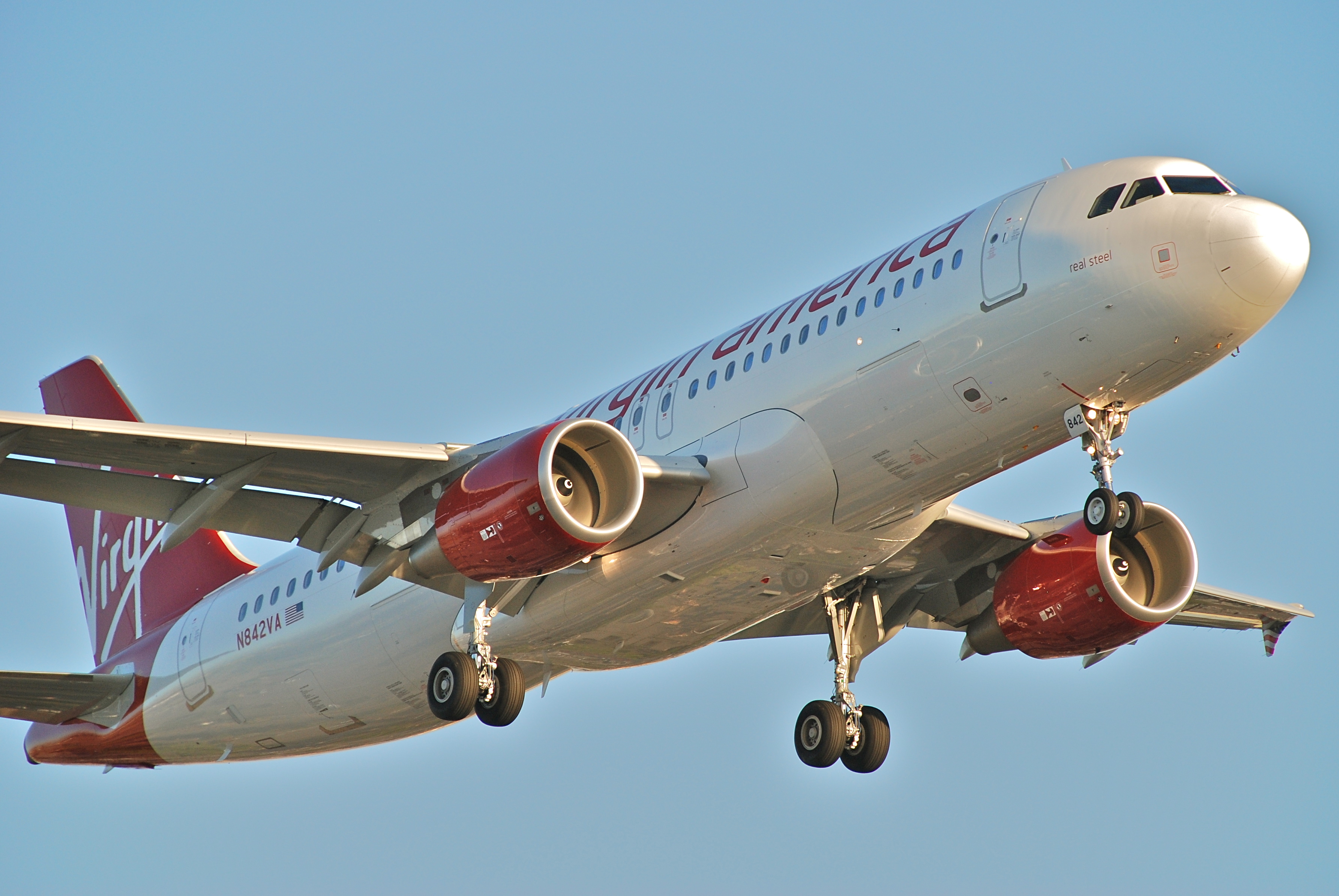 Virgin America Airbus A320-214; N842VA@LAX;11.10.2011 623qv (6905534072)