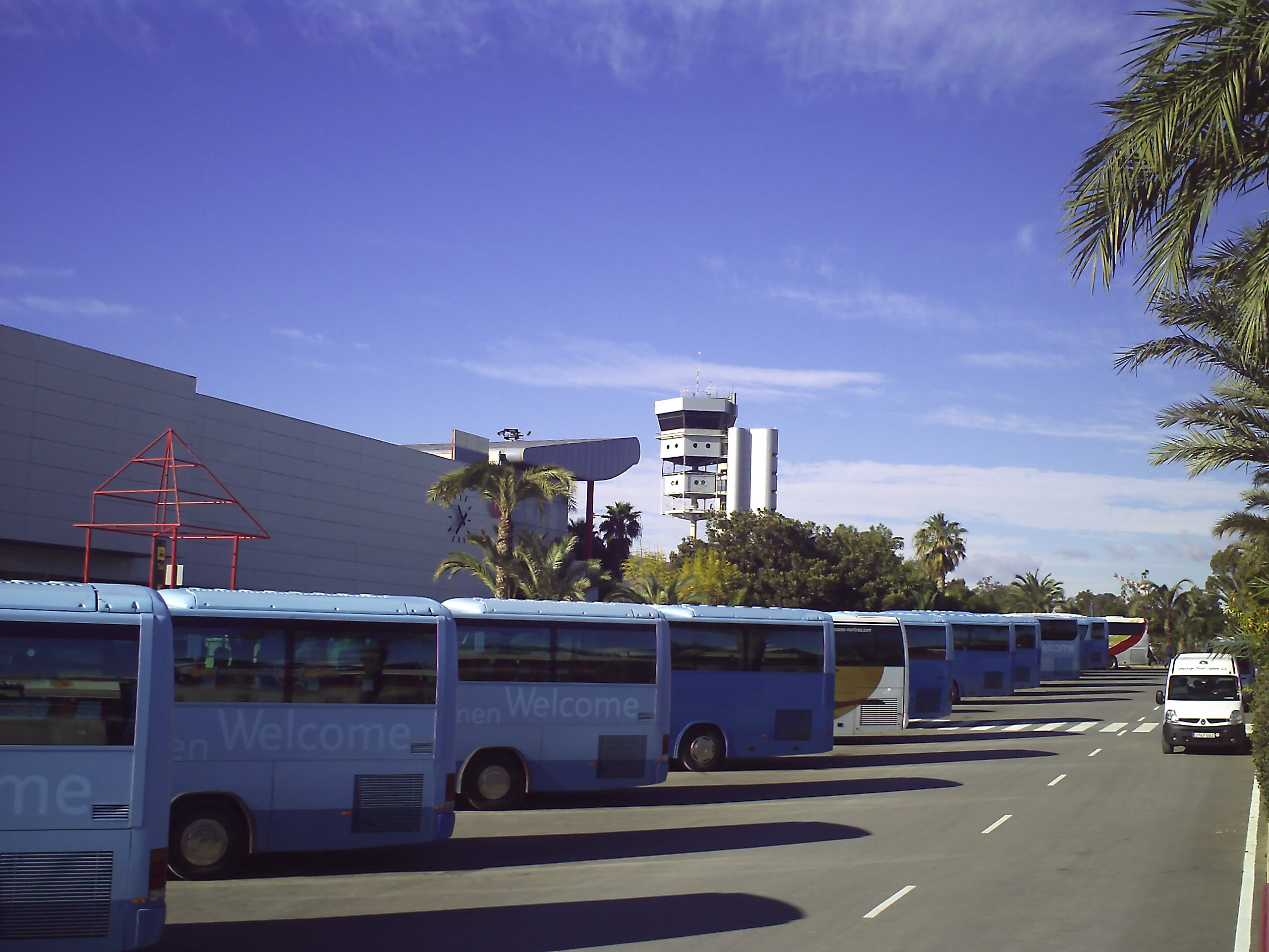Autobuses-Llegadas-Aeropuerto-Alicante
