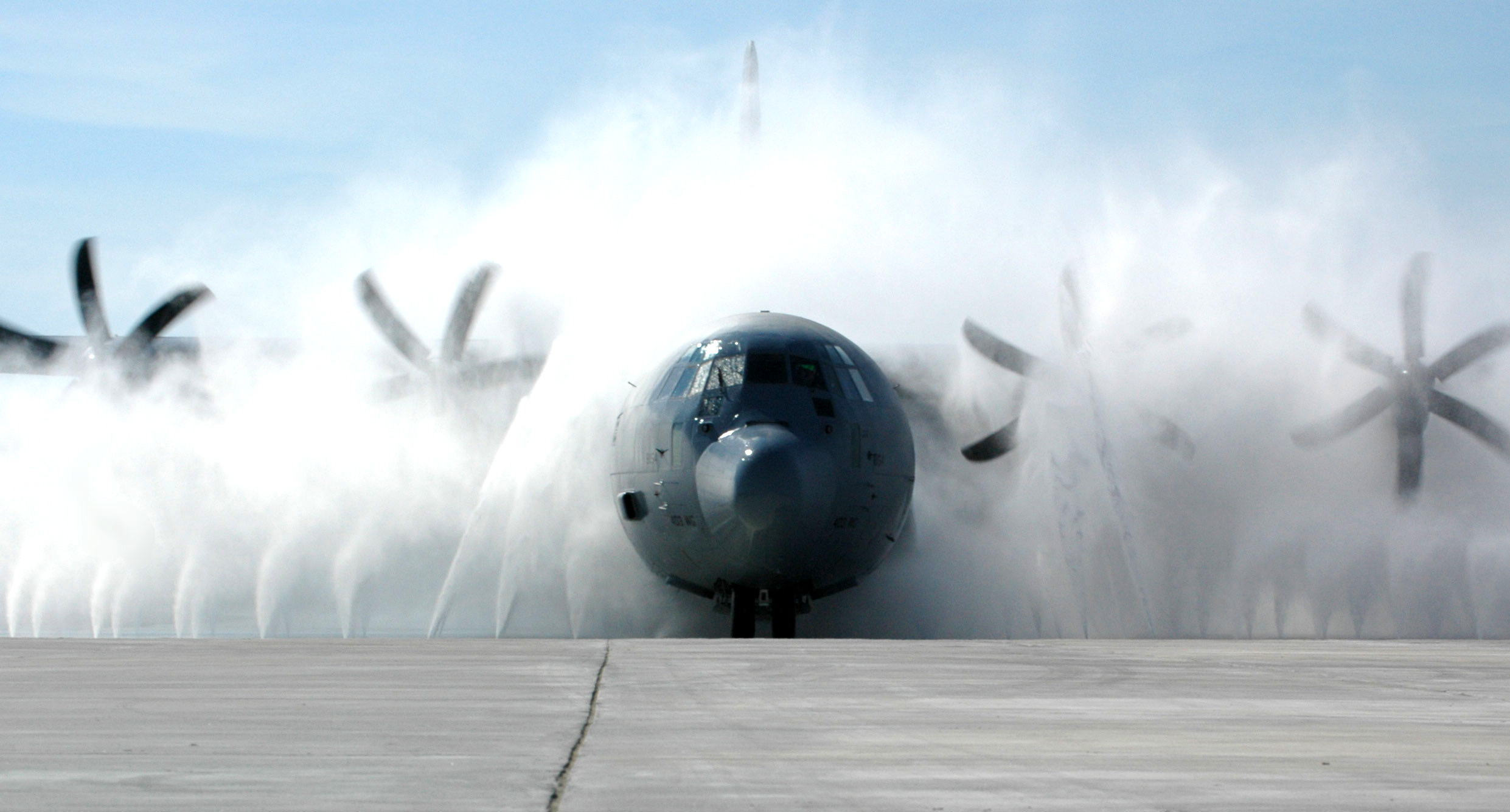 C-130J Hercules cleaning