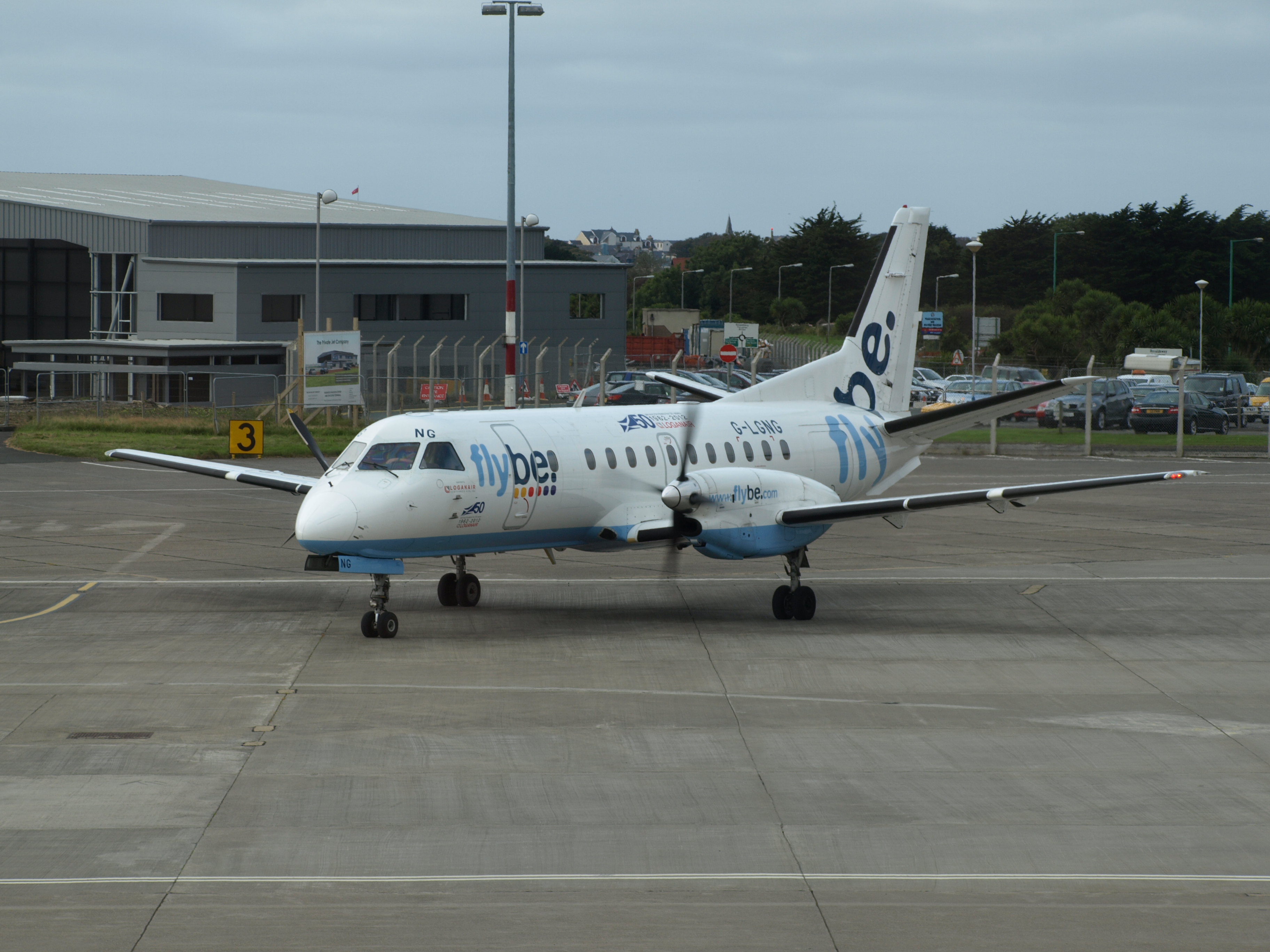 Flybe G-LGNG at Ronaldsway Airport, Isle of Man