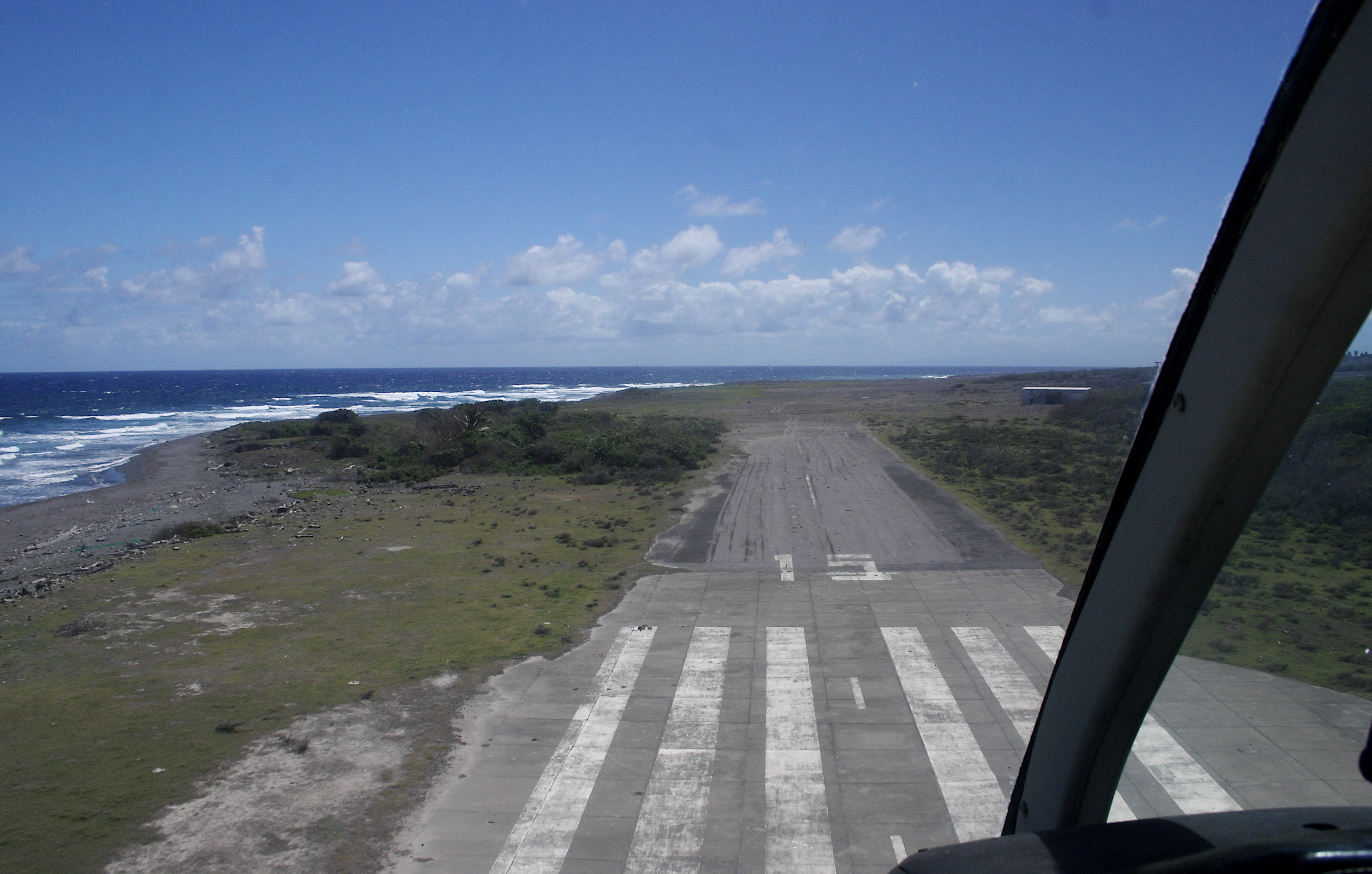 HWBramble Airport Montserrat Runway15