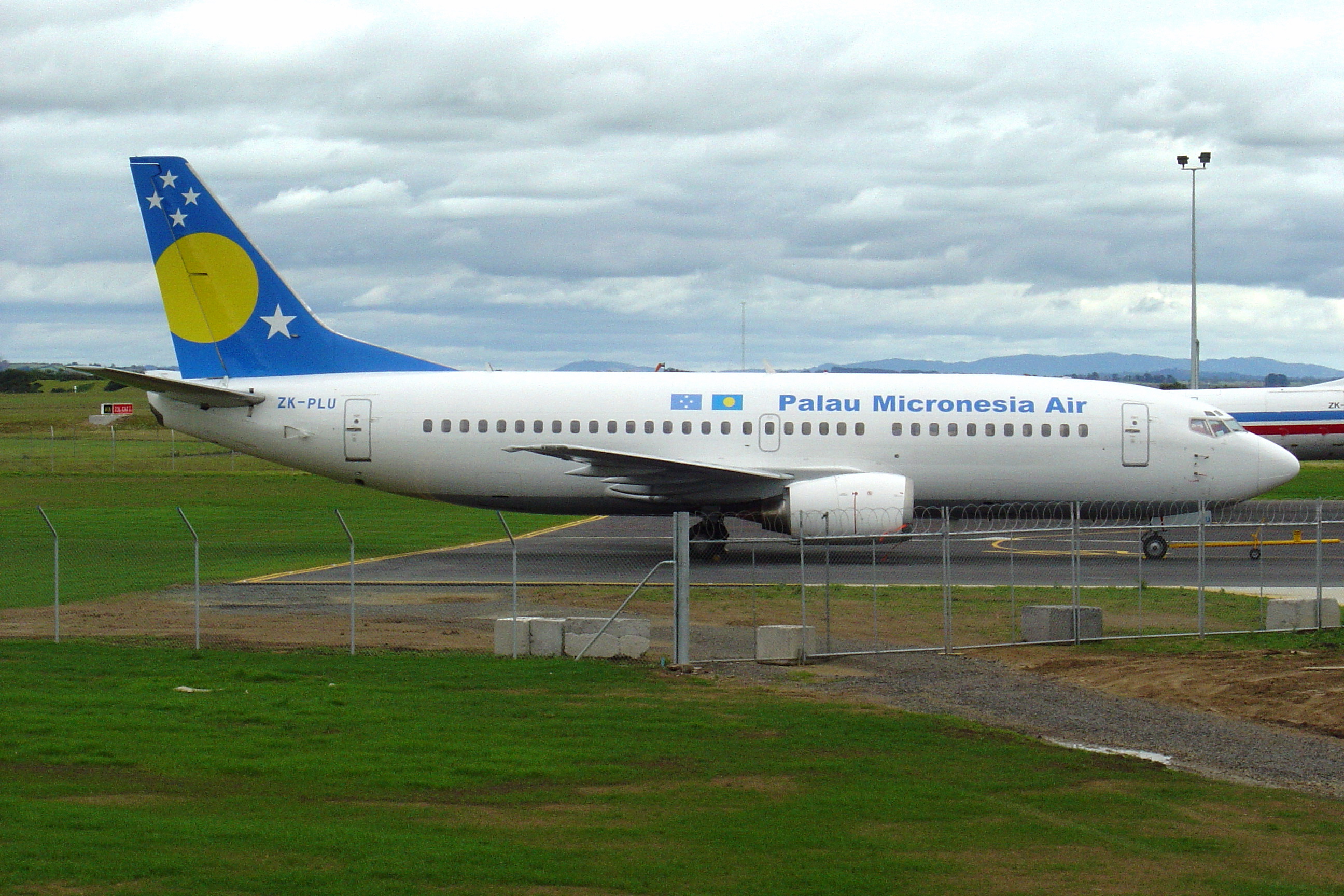 Palau 737