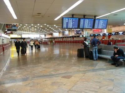 Terminal 1 of Vienna International Airport, shot on December 27th, 2007