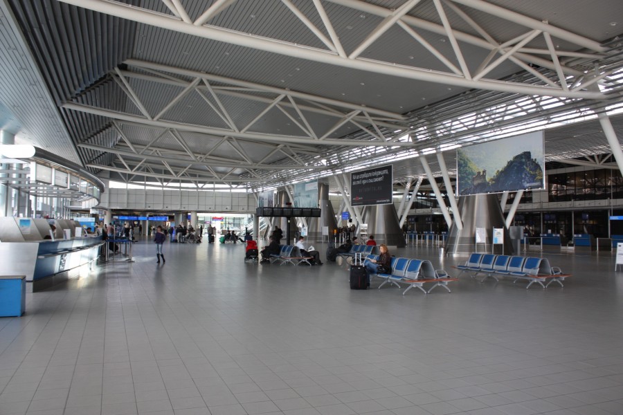 Inside Sofia Airport 20090409 020