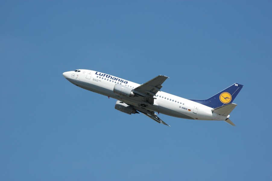 Lufthansa D-ABER - Flickr - Axel Schwenke