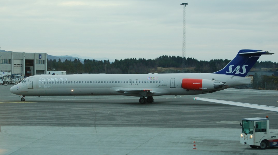 SAS MD-82 LN-RMM