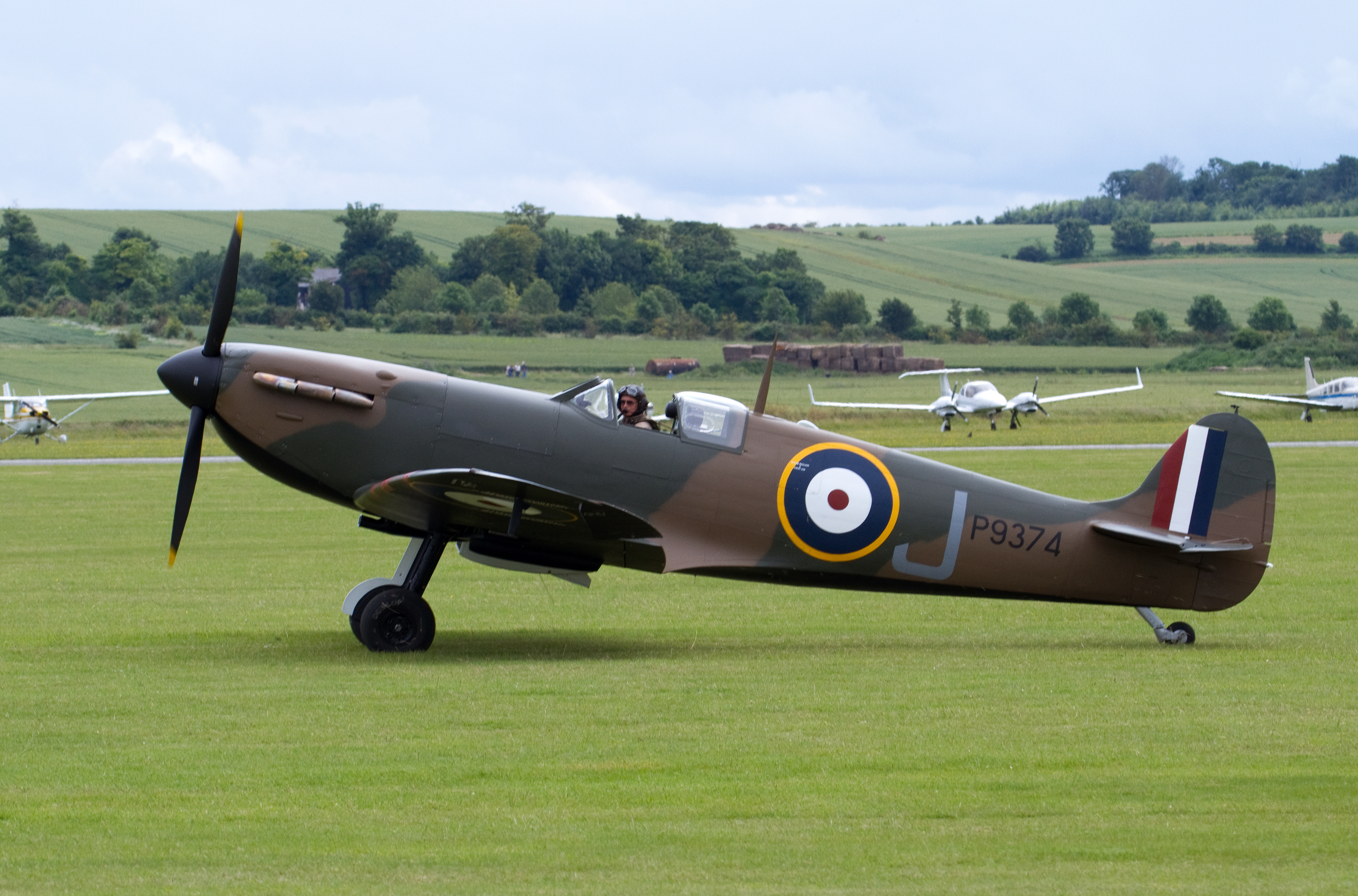 Spitfire Mk1A P9374 (7515699944)