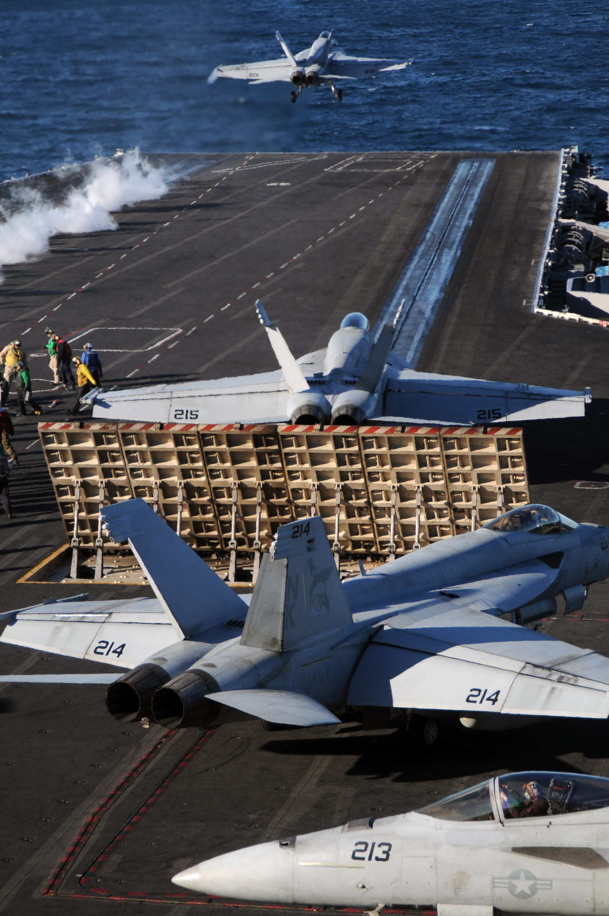 US Navy 101111-N-9132C-203 An F-A-18E Super Hornet assigned to the Argonauts of Strike Fighter Squadron (VFA) 147