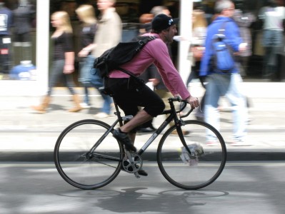 London bicycle courier, Oxford Street