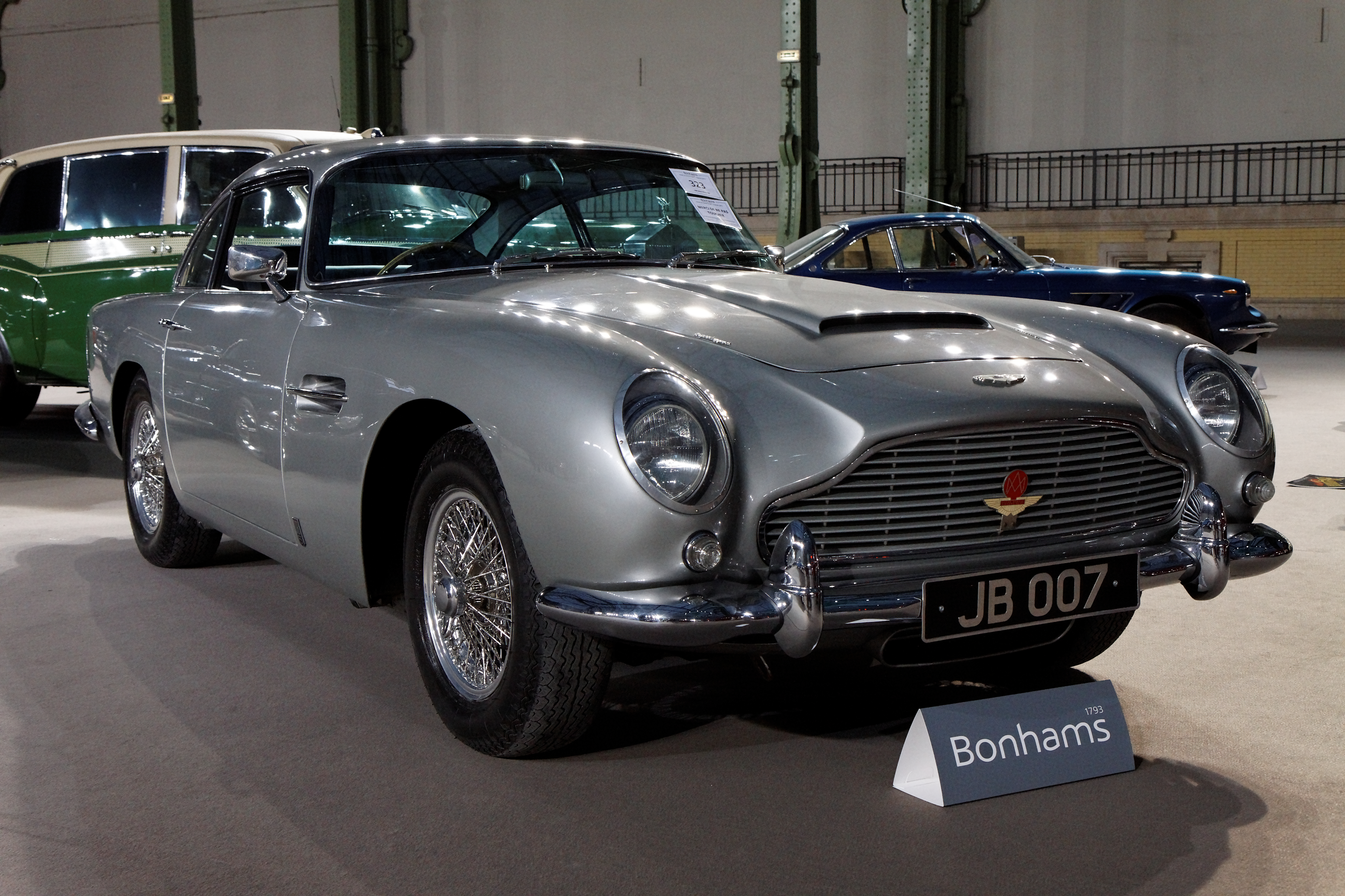 110 ans de l'automobile au Grand Palais - Aston Martin DB5 Sports Saloon - 1964 - 010