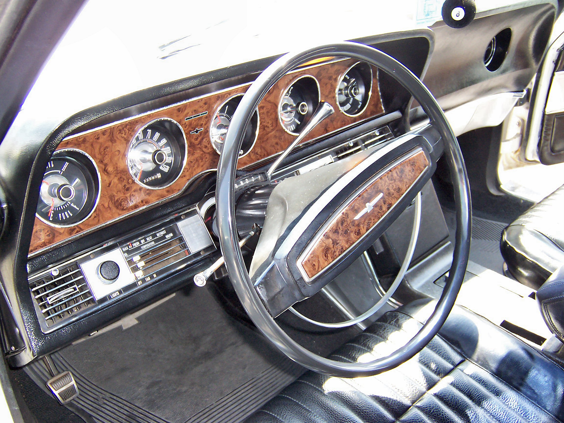 1968 White Ford Thunderbird Fordor interior