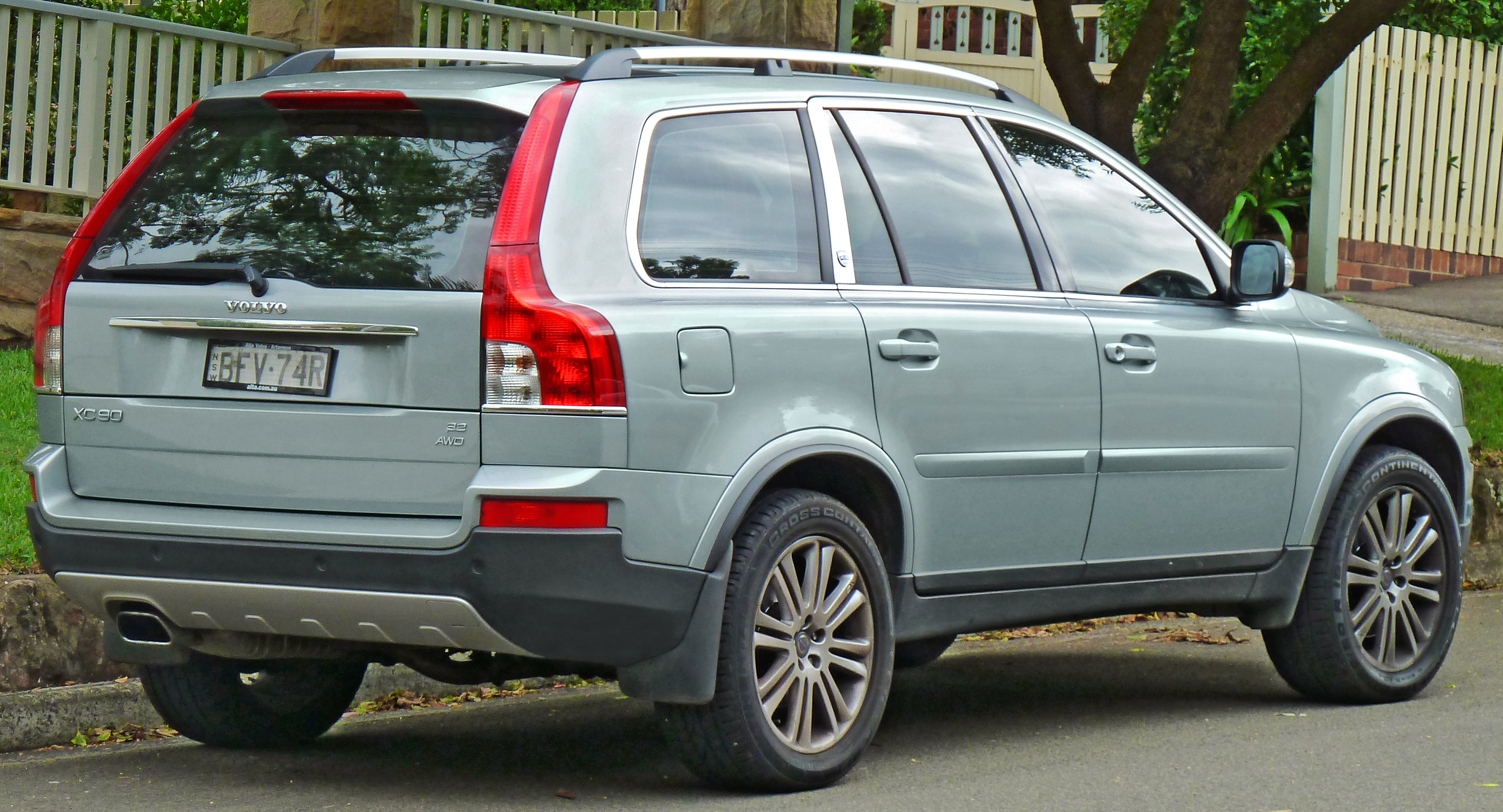 2006-2008 Volvo XC90 (P28) 3.2 wagon (2011-04-02) 02