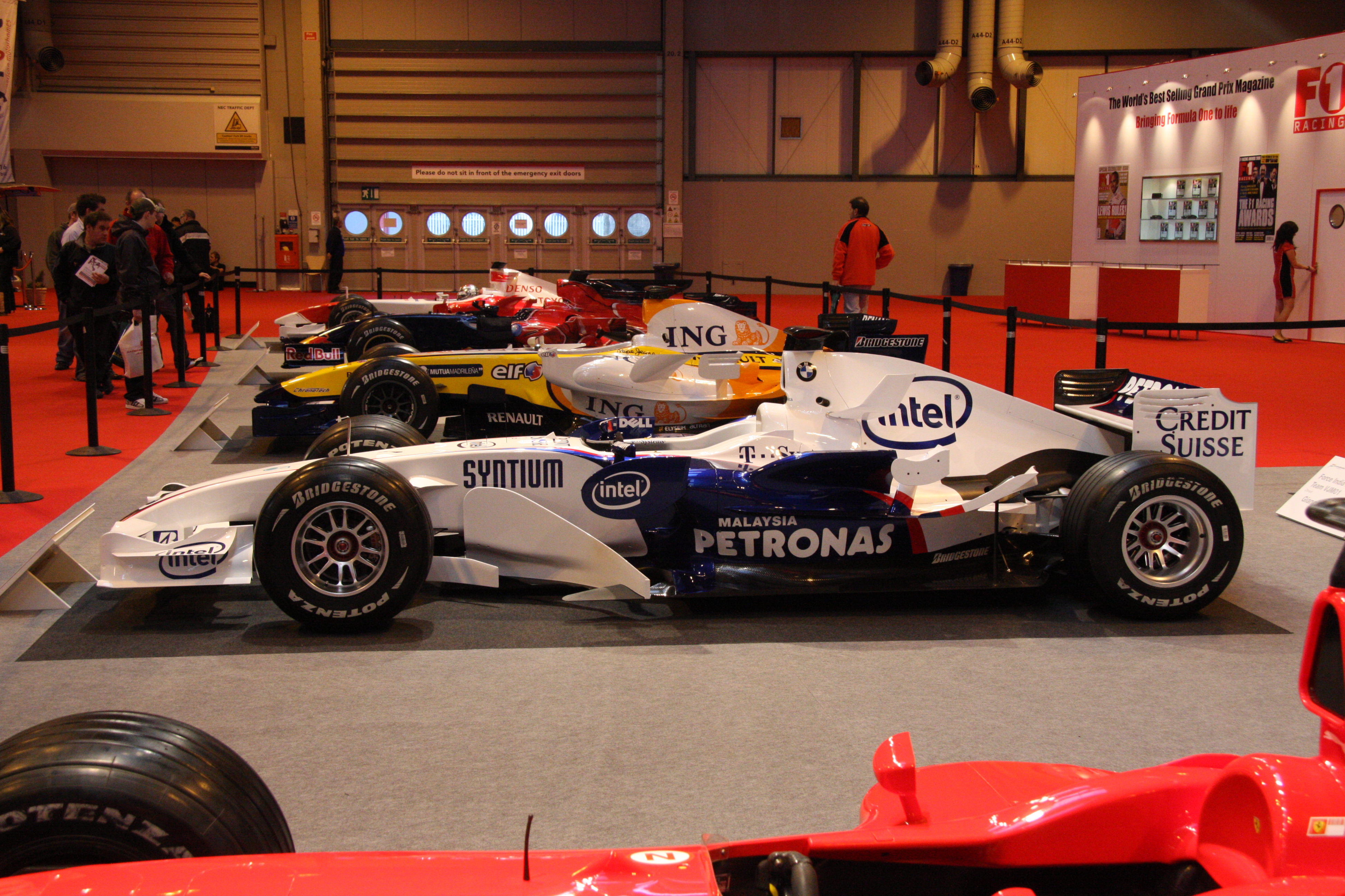 2008 F1 cars - Flickr - exfordy