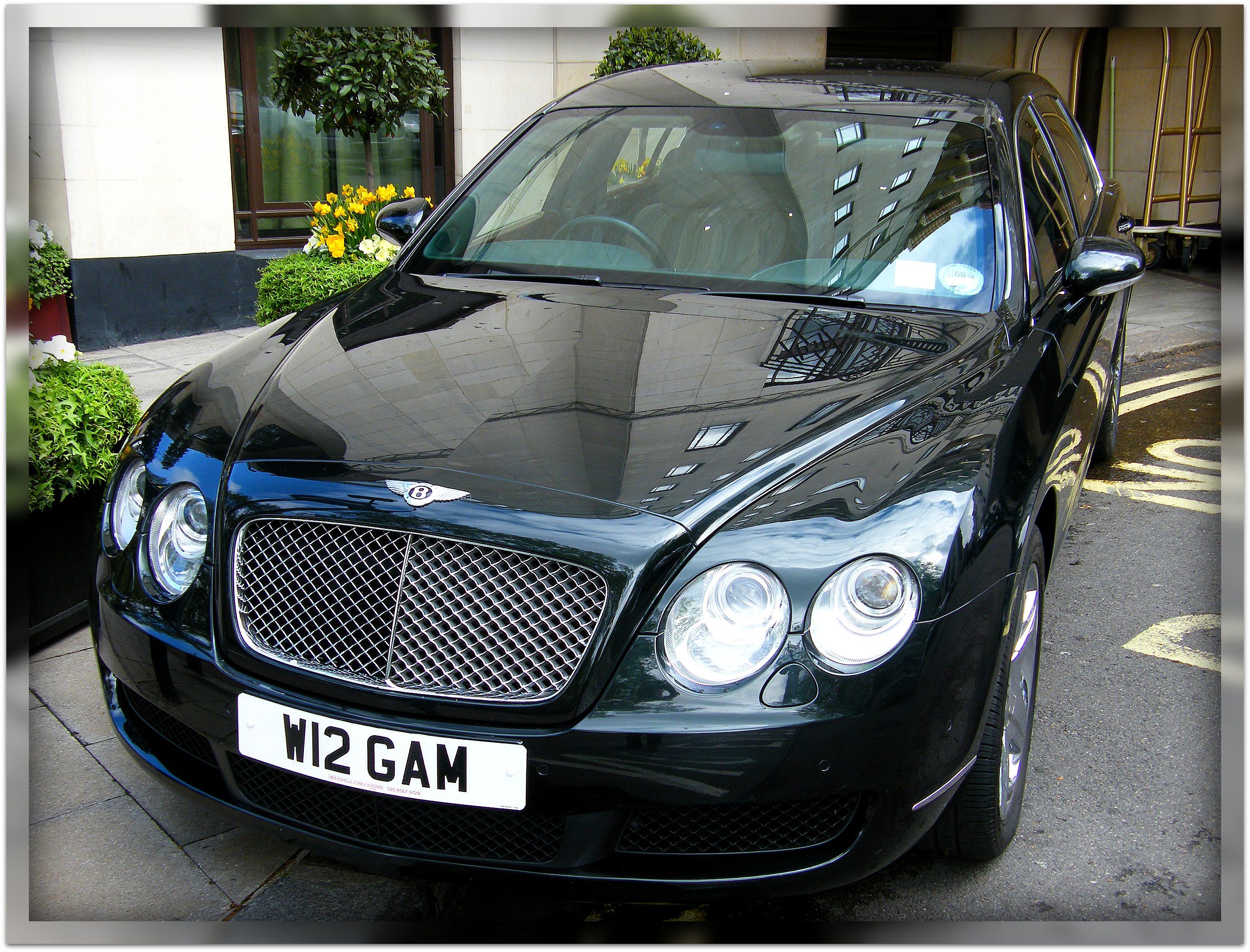 Black Bentley @ The beautiful Dorchester Hotel in London Mayfair, England United Kingdom. One of the most recognized and luxurious hotels on the planet. Enjoy! ) (4579378811)