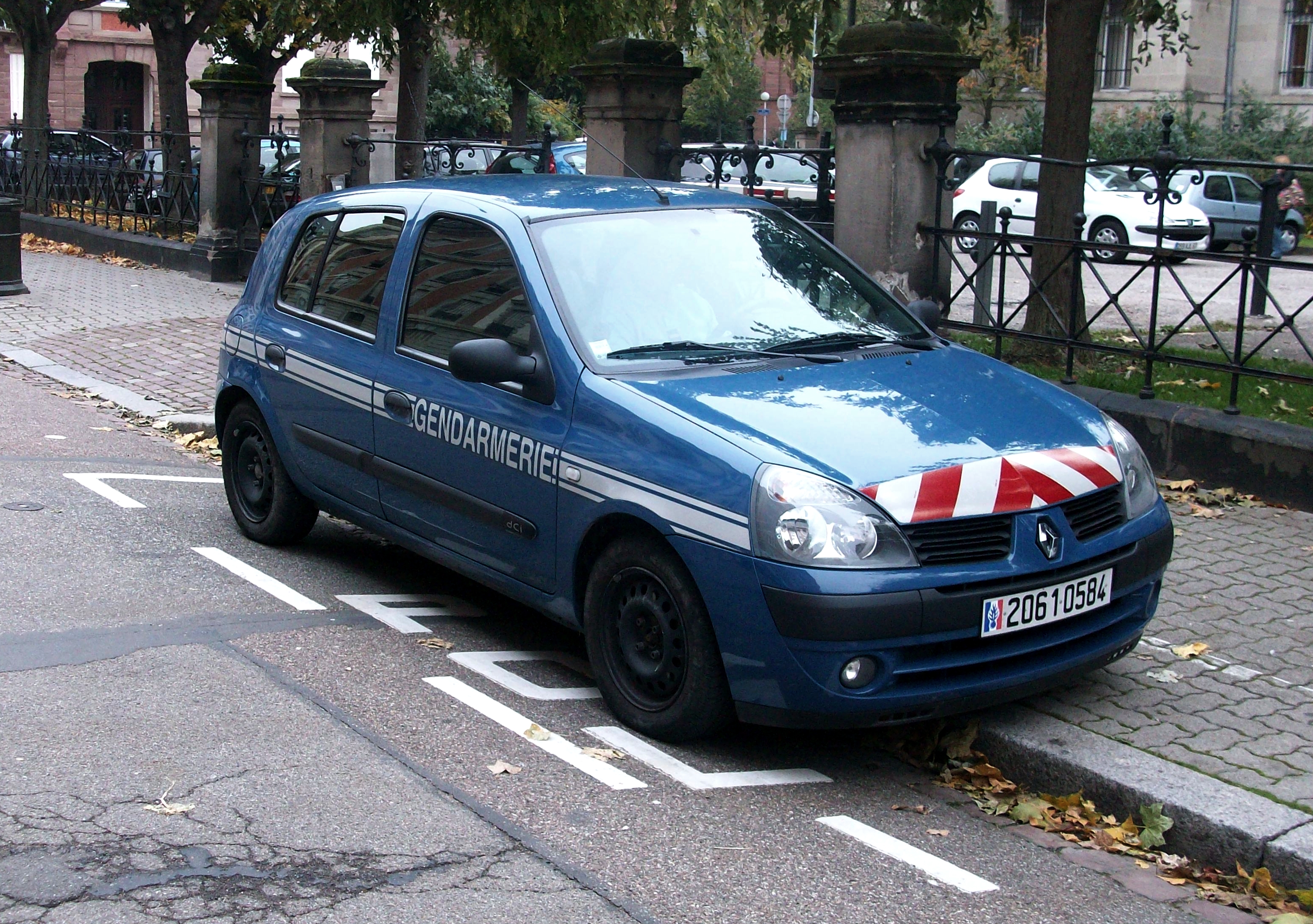 Clio Gendarmerie TGI de Strasbourg