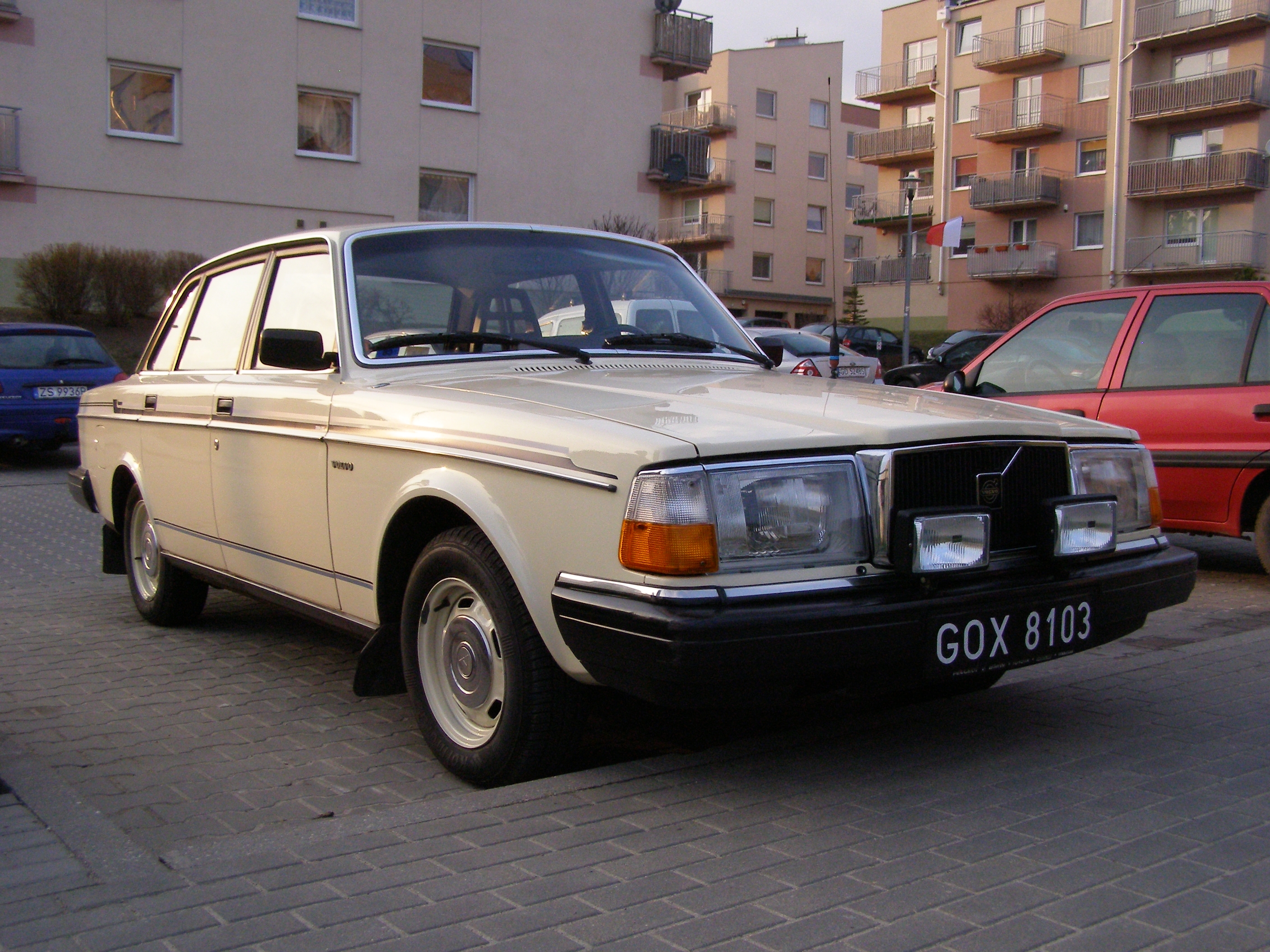 Gdansk Volvo 244 3