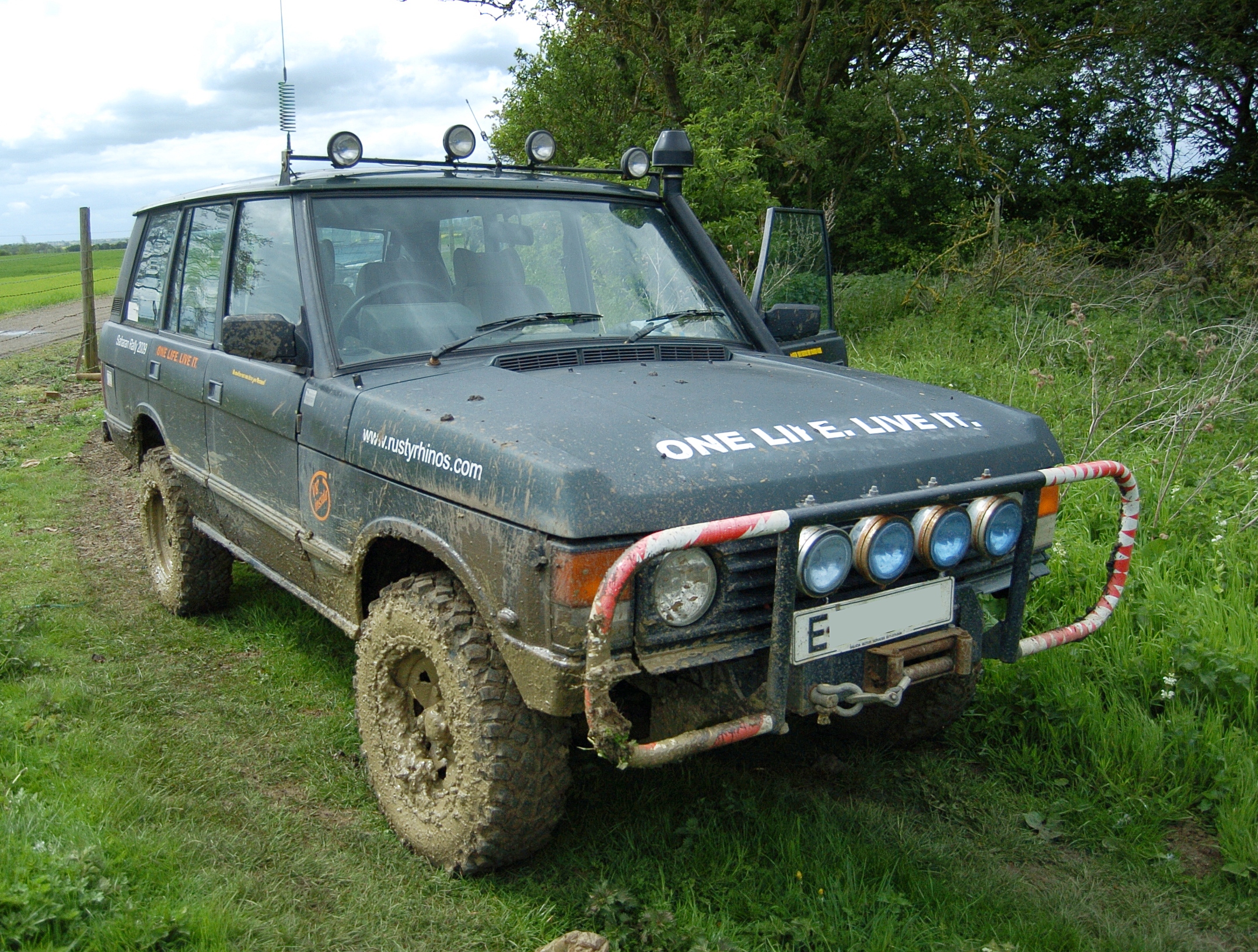 Muddy Range Rover