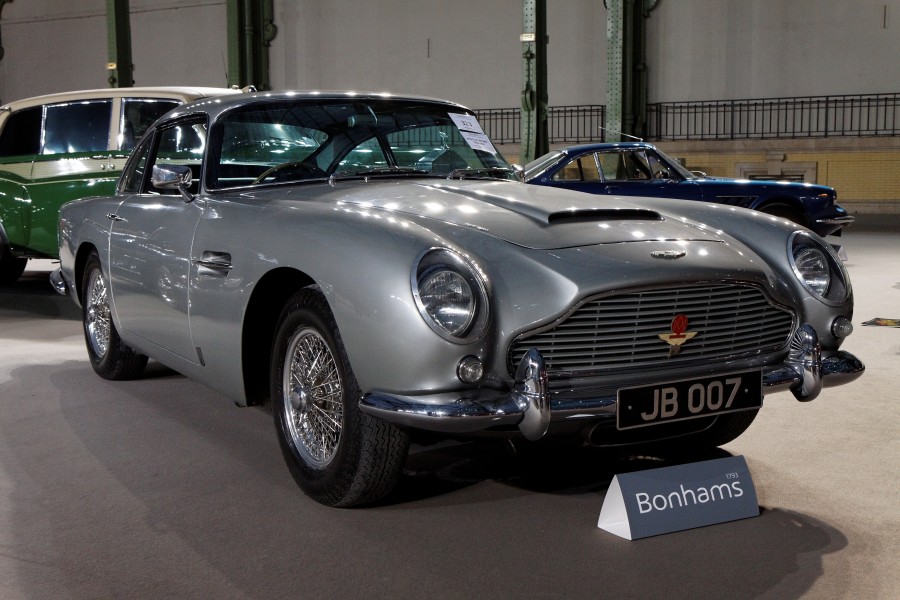 110 ans de l'automobile au Grand Palais - Aston Martin DB5 Sports Saloon - 1964 - 010