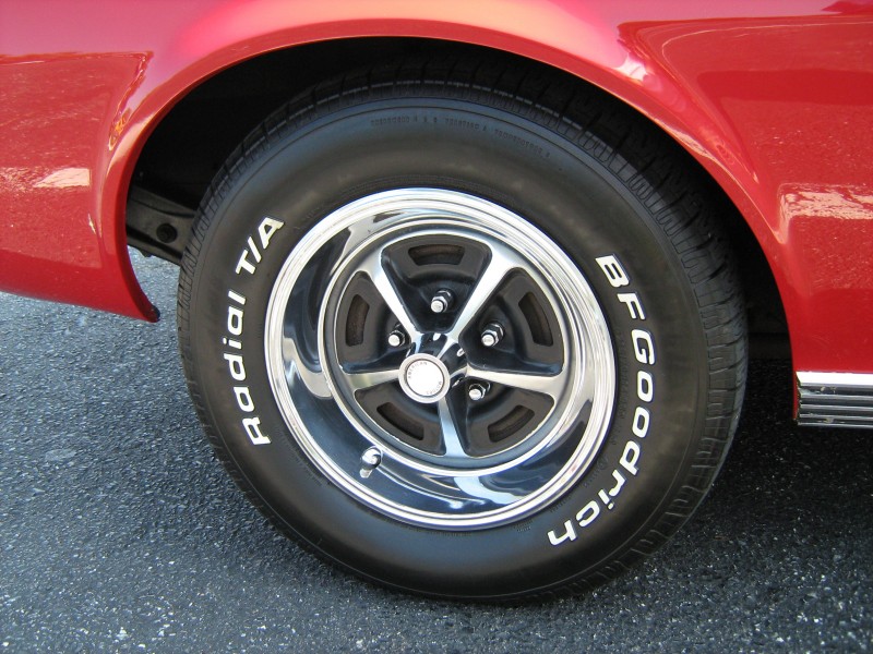 1969 AMC AMX red 2010-MD-roadwheel