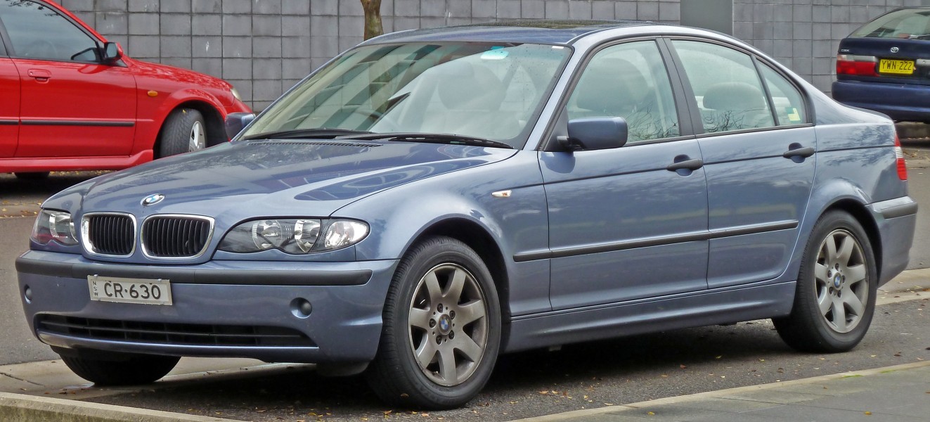 2001-2005 BMW 318i (E46) sedan 01