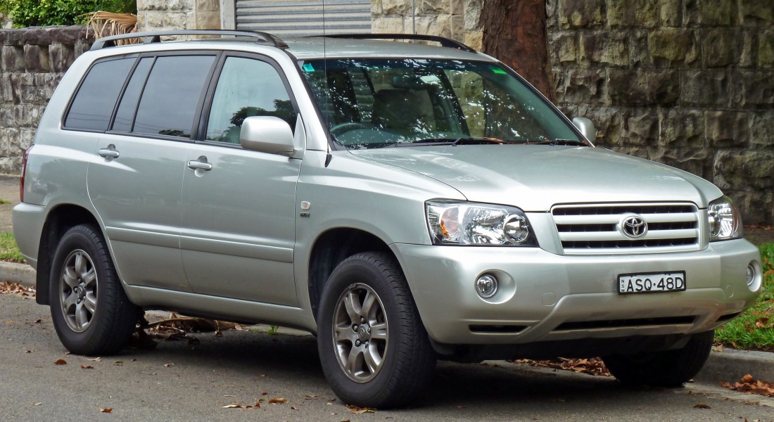 2003-2007 Toyota Kluger (MCU28R) CVX wagon (2011-01-13)