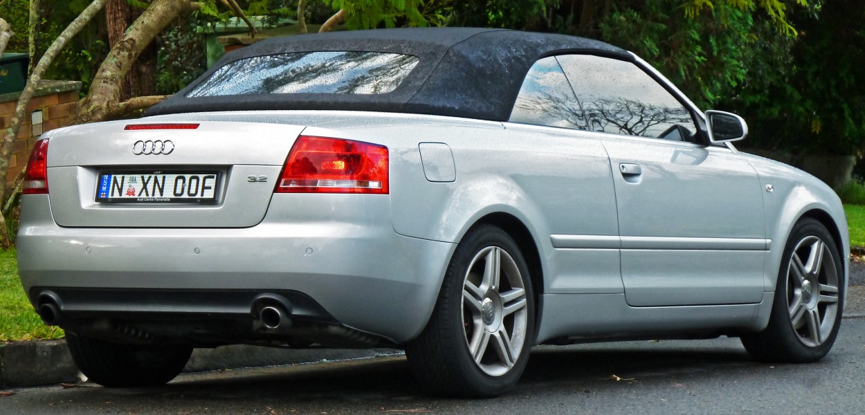 2006-2009 Audi A4 (8HE) 3.2 FSI cabriolet (2011-06-15) 02