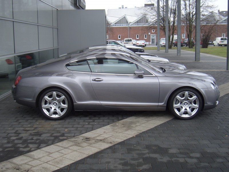 Bentley Continental GT Mulliner 000 since 2003 2006 sideright 2010-02-21 A