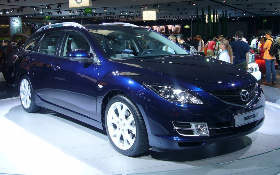 Mazda6 Sportbreak (front quarter)