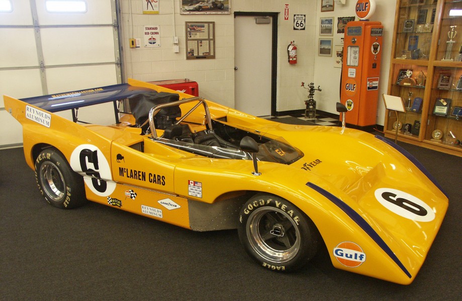 McLarenM8D