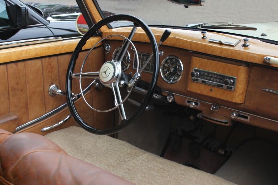 Mercedes-Benz 220 Cabriolet, Cockpit, 1951-55 (2017-07-02 Sp)