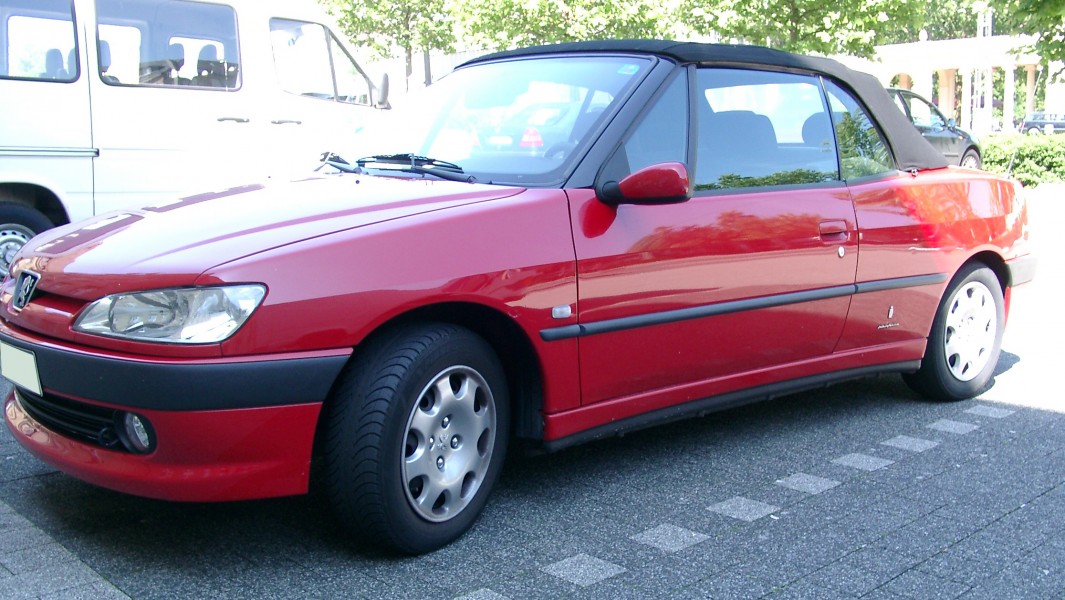 Peugeot 306 Cabrio front 20070521