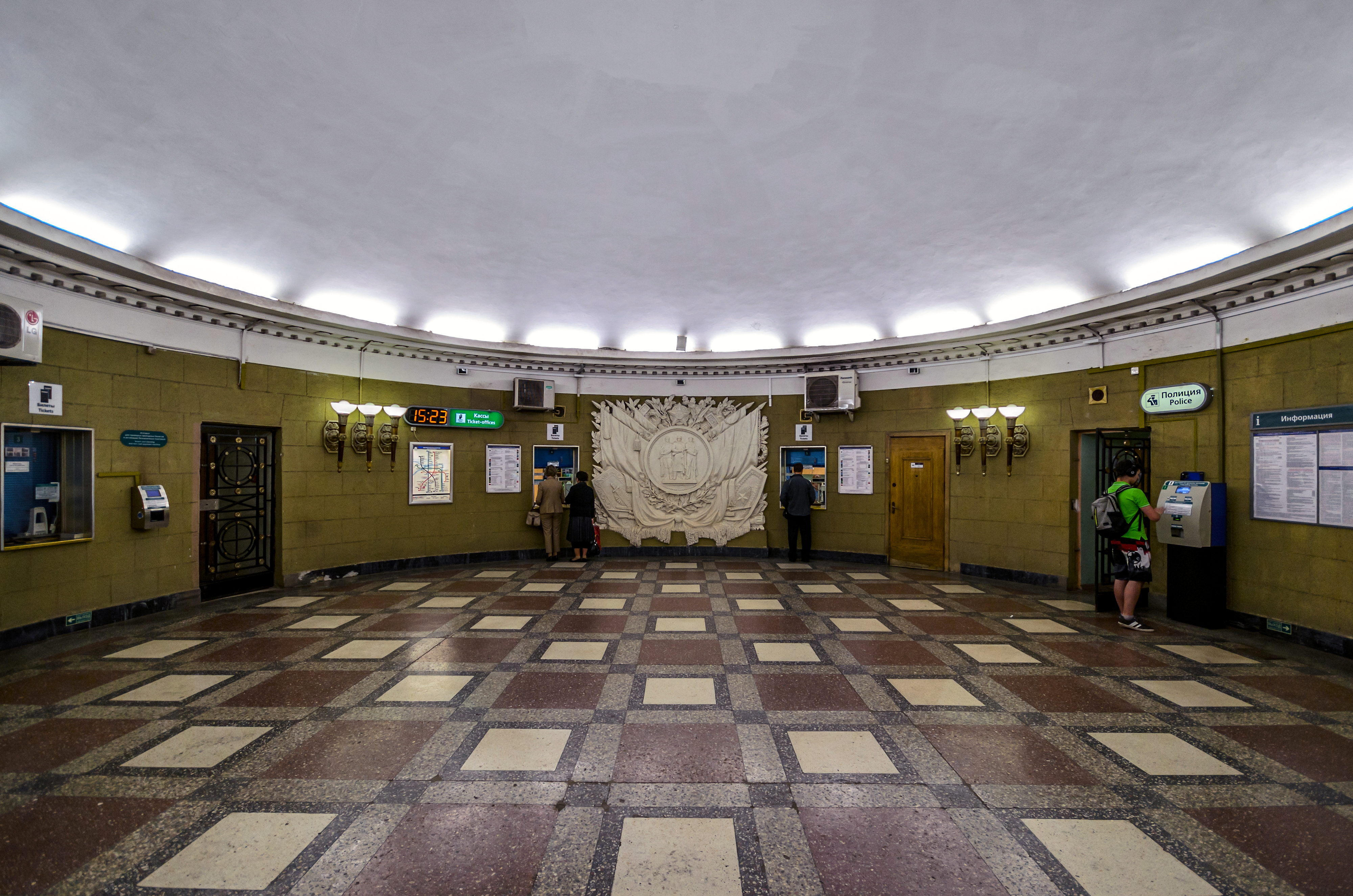 Metro SPB Line1 Avtovo Ticket Hall