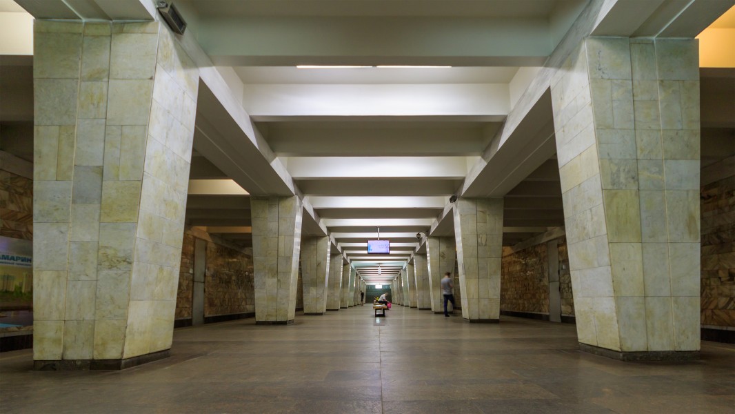 NN Metro Dvigatel Revolyutsii station 08-2016