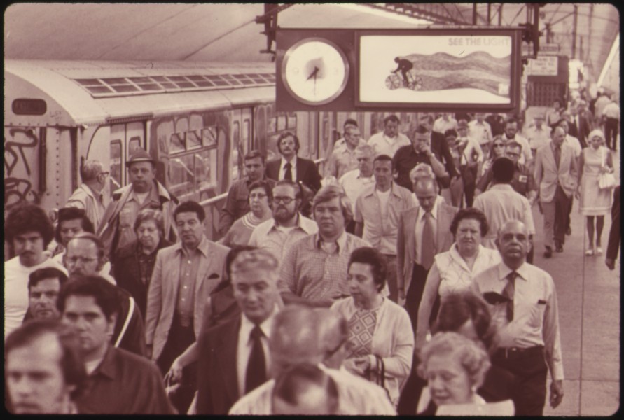 PASSENGERS LEAVING THE NEW YORK CITY TRANSIT AUTHORITY SUBWAY SYSTEM. THE SYSTEM IS OF CRUCIAL IMPORTANCE TO THE... - NARA - 556823