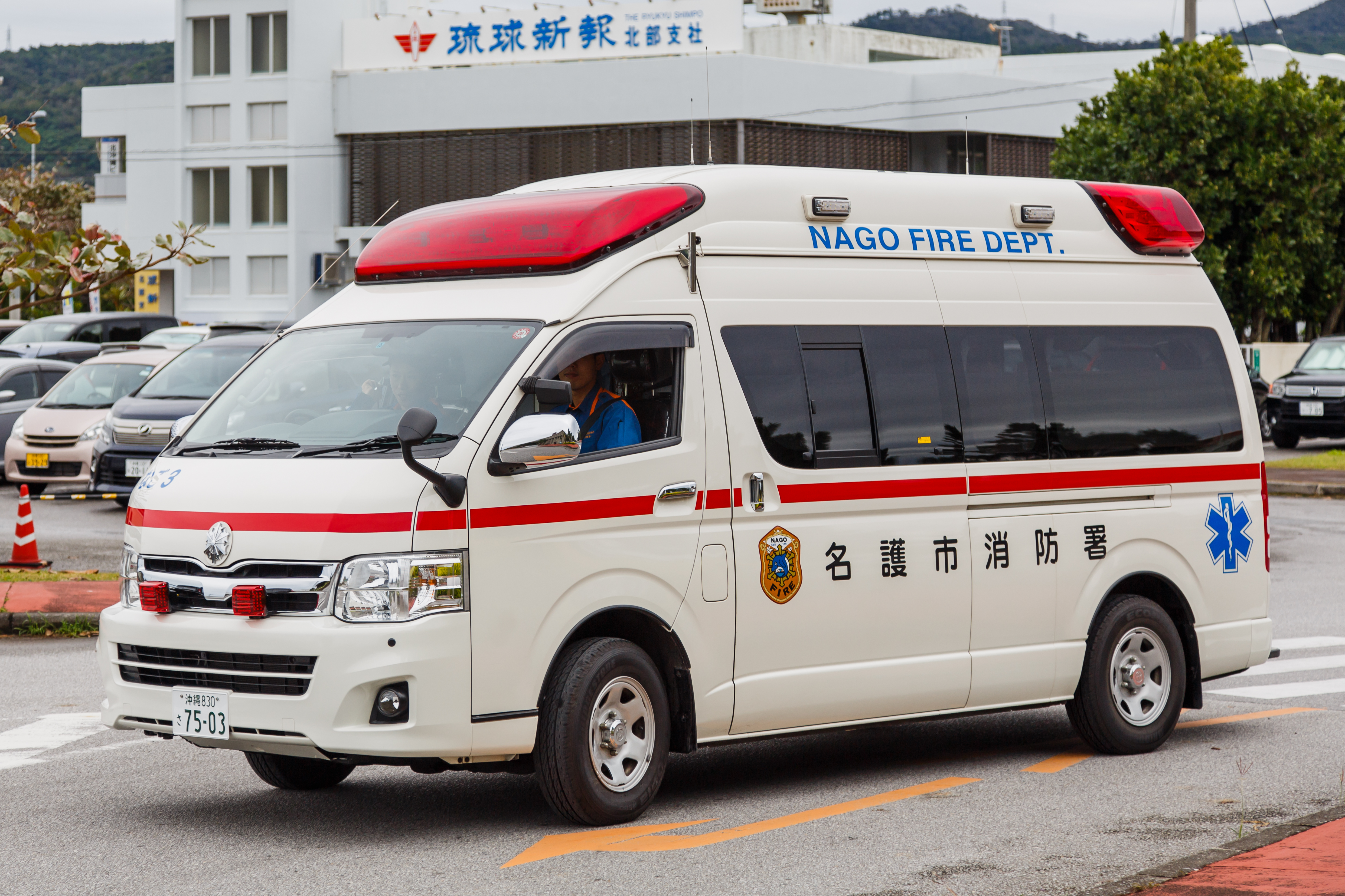 Nago Okinawa Ambulance-02