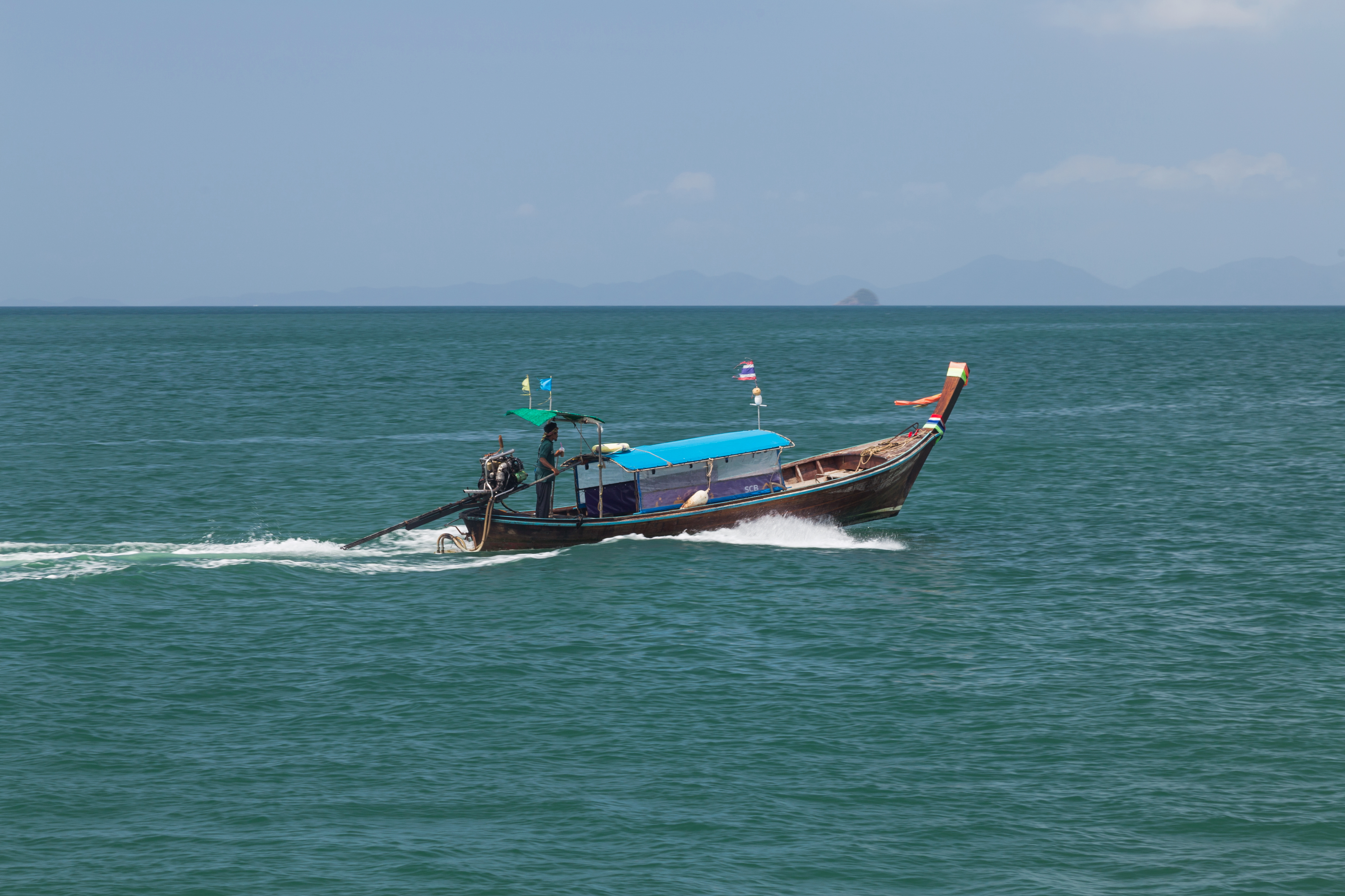 2016 Prowincja Krabi, Widoki ze statku płynącego na trasie Ao Nang - Ko Lanta Yai (28)