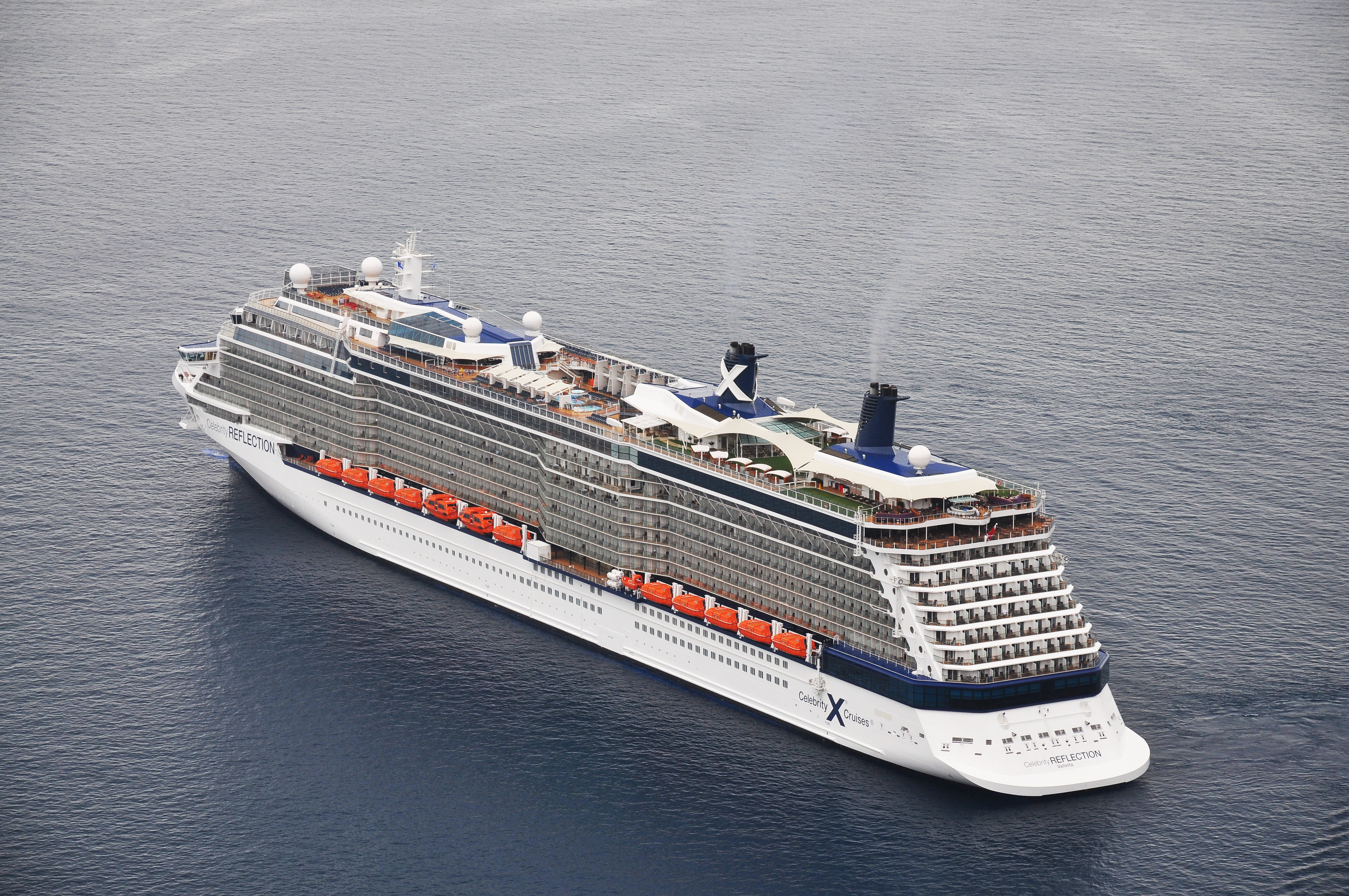 Celebrity Reflection cruise ship in Santorini, Greece 001