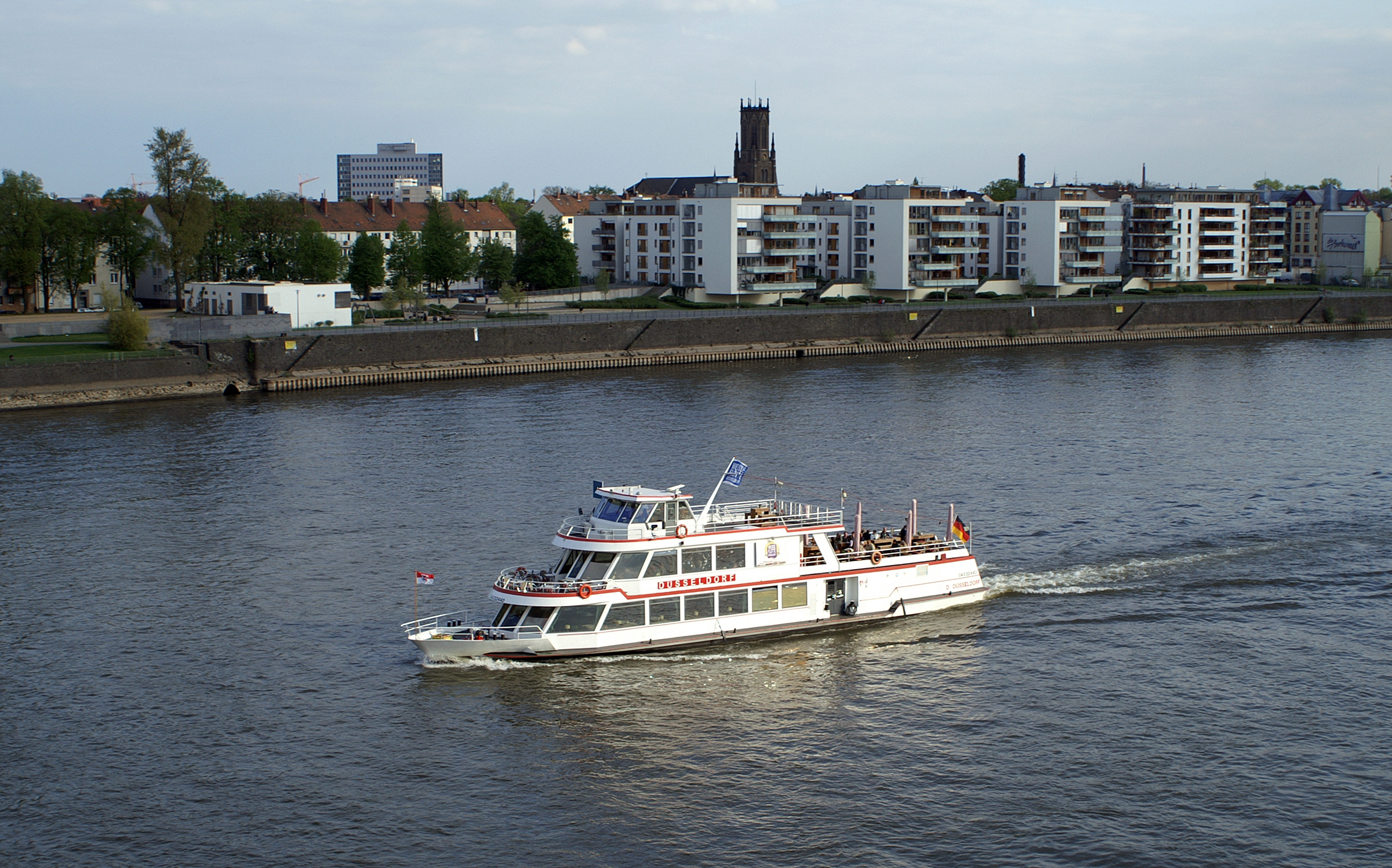 Düsseldorf (ship) 012